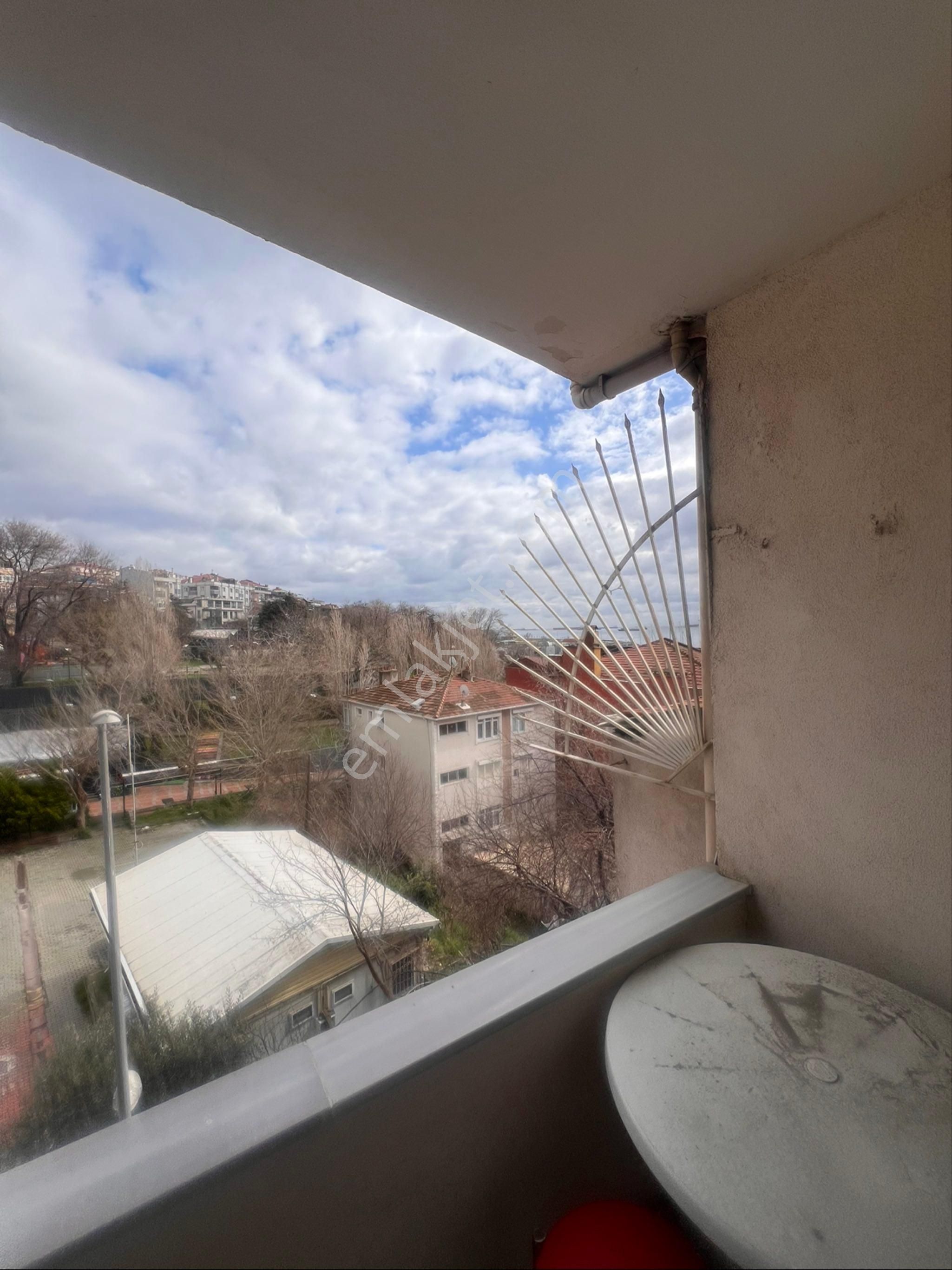 Avcılar Ambarlı Da 1+1 Ara Kat Full Eşyalı Kiralık Daire - Görsel 6