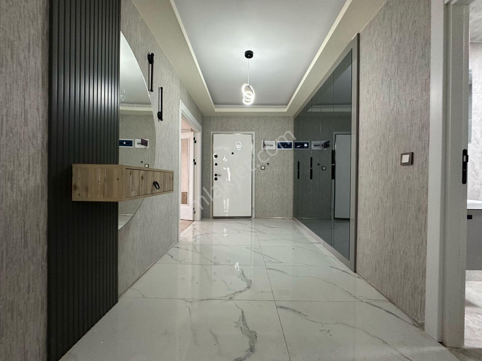 Pursaklar Mehmet Zengin Emlak'tan K.otoparklı, Teras Balkonlu, Ç.banyolu Ultra Lüks 10.kat 4+1 - Görsel 23