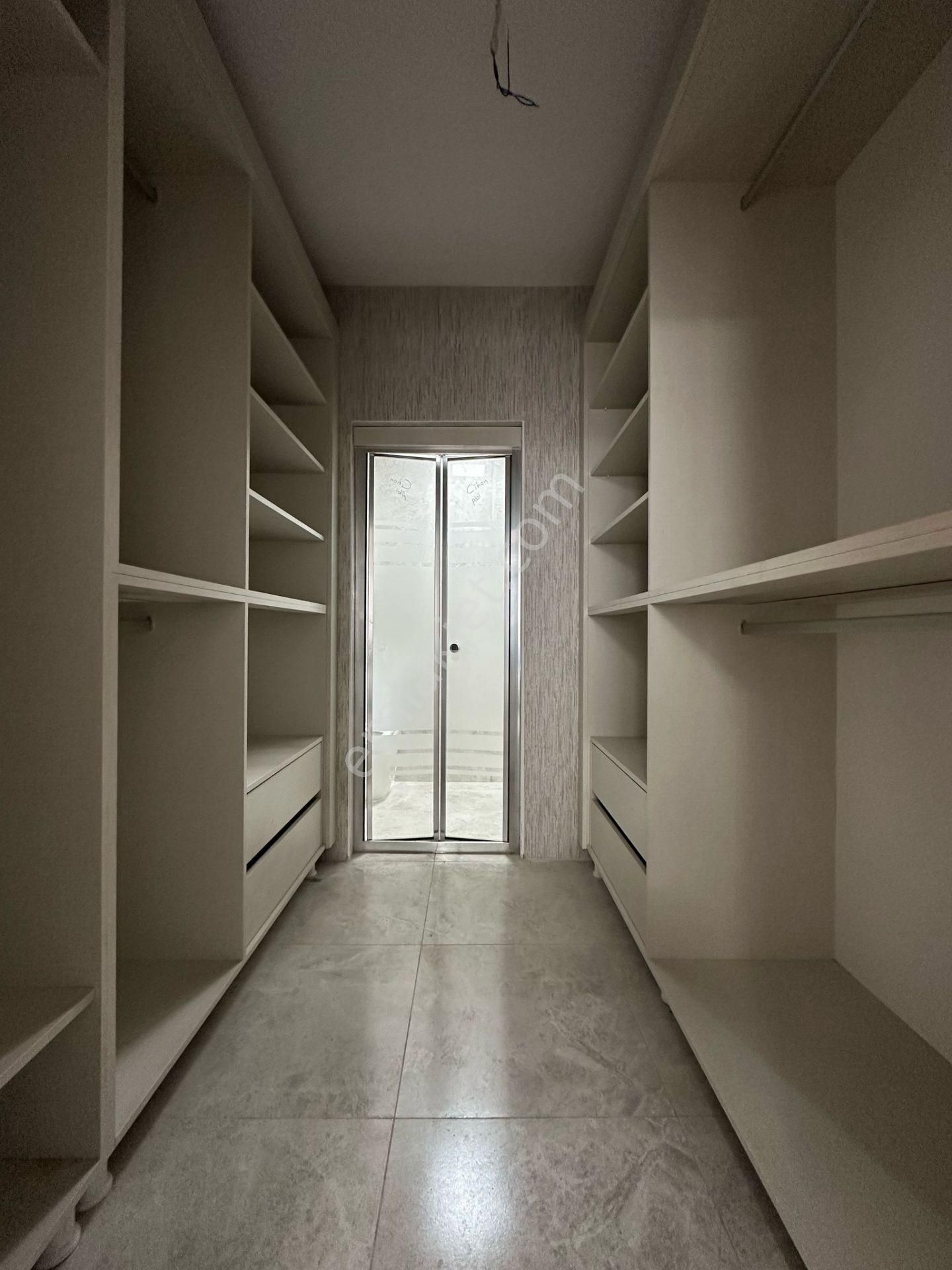 Pursaklar Mehmet Zengin Emlak'tan K.otoparklı, Teras Balkonlu, Ç.banyolu Ultra Lüks 10.kat 4+1 - Görsel 30