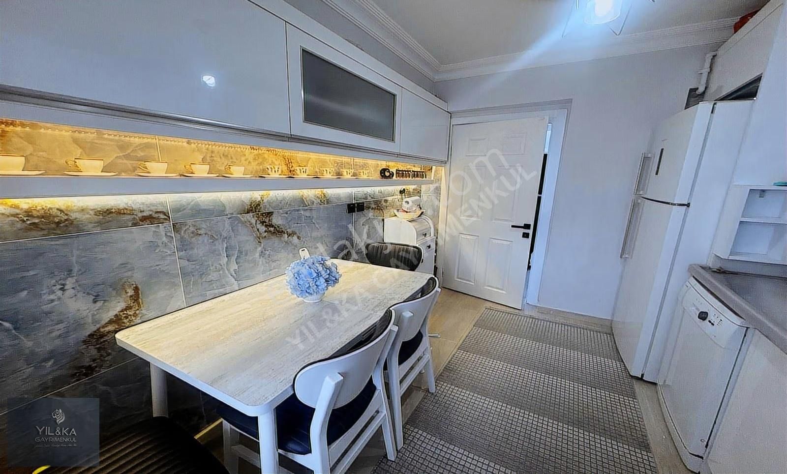 Mehterçeşme Mahalesi Acil Satılık 2+1 Daire - Görsel 6