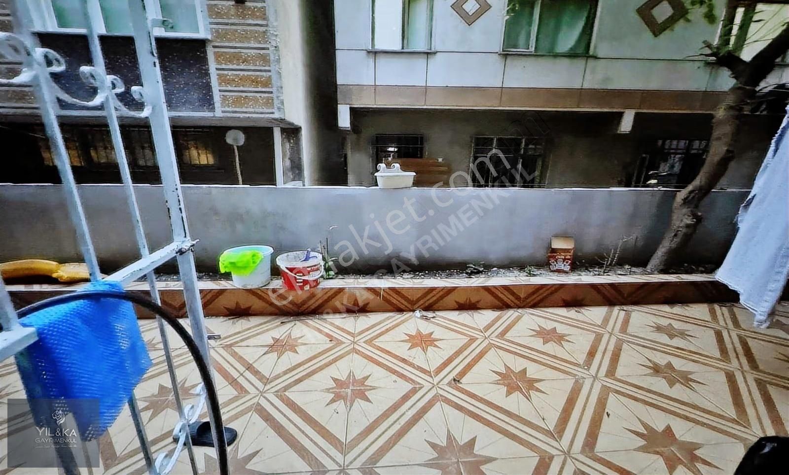 İncirtepe Mahalesinde 4+2 Bahçe Katı Satılık Daire - Görsel 6