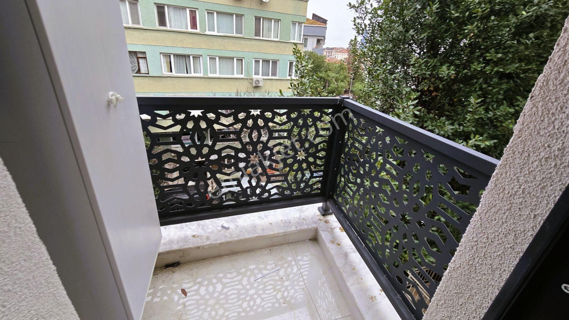 Mecidiyeköy'de Sıfır Binada Arakat 2+1 Daire - Görsel 3