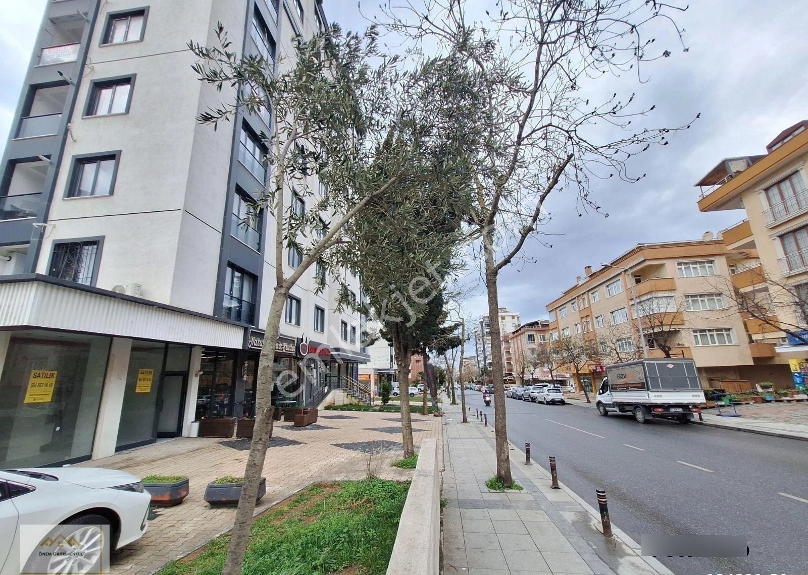 19 Mayıs Caddesi Üzerinde Prestijli Binada Satılık Dükkan - Görsel 5