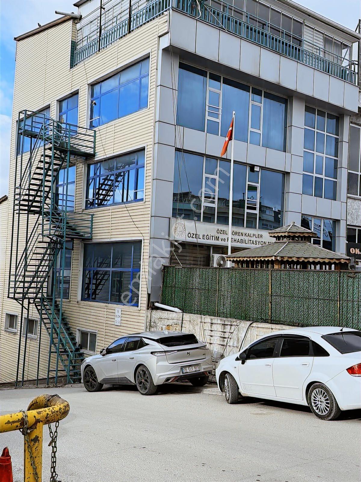 Alınteri Bulvarı Gül 86 Köşebaşı 130 Bin Kira Getirili İşyeri - Görsel 9