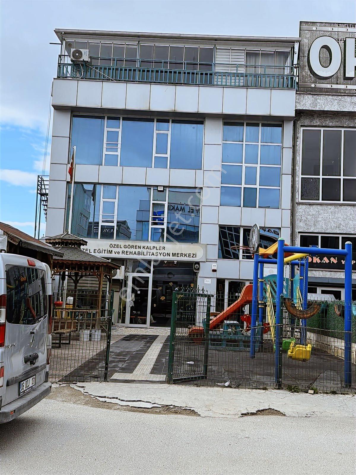 Alınteri Bulvarı Gül 86 Köşebaşı 130 Bin Kira Getirili İşyeri - Görsel 5