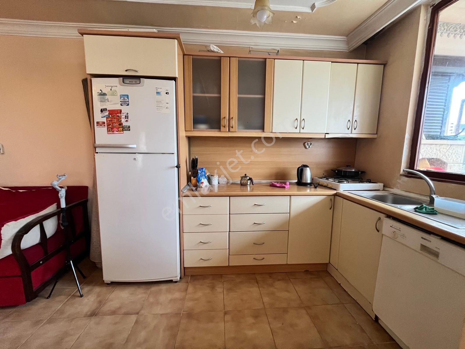 Muğla/milas/güllük Mah.sahile Yürüme Mesafesinde 2+1 Deniz Manzaralı Mobilyalı Kiralık Daire - Görsel 6