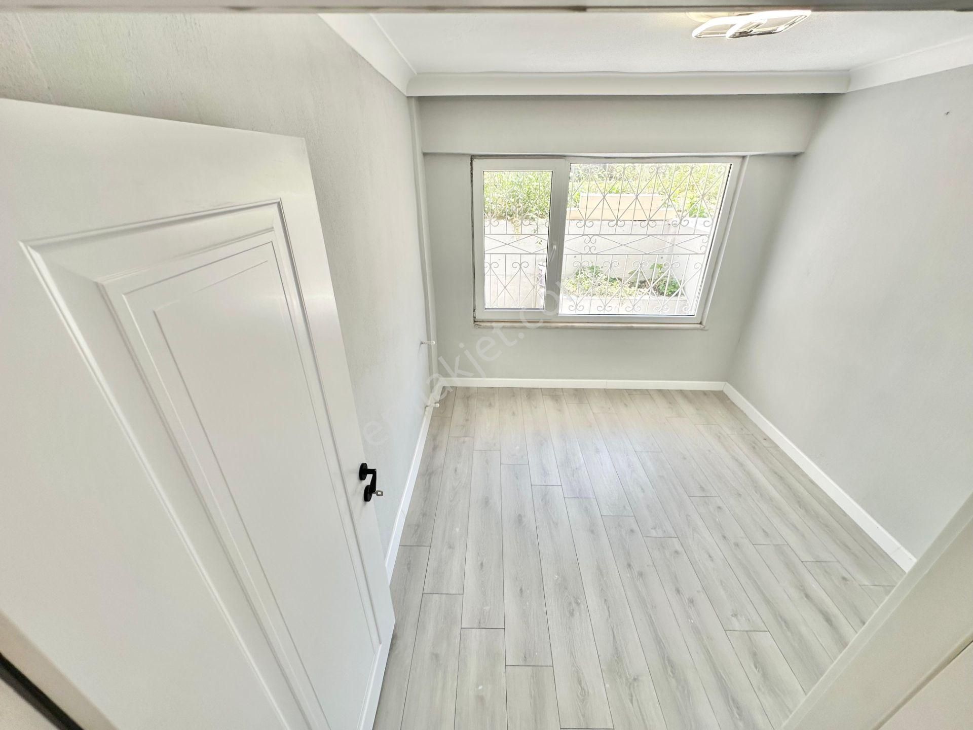 ꧁akçay Ay Emlaktan꧂ Denize Sadece 100 M Müstakil Tadında Bahçe Kullanımlı Satılık 2+1 Daire - Görsel 11