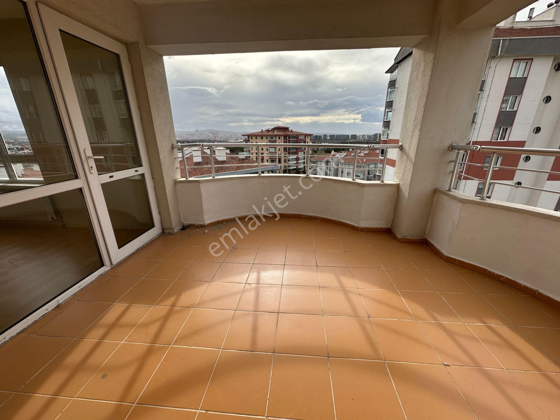 Cumhuriyet Mah 3+1 130m2 8.kat Ön Cephe Çığlık Sitesin'de Kiralık Daire - Görsel 13