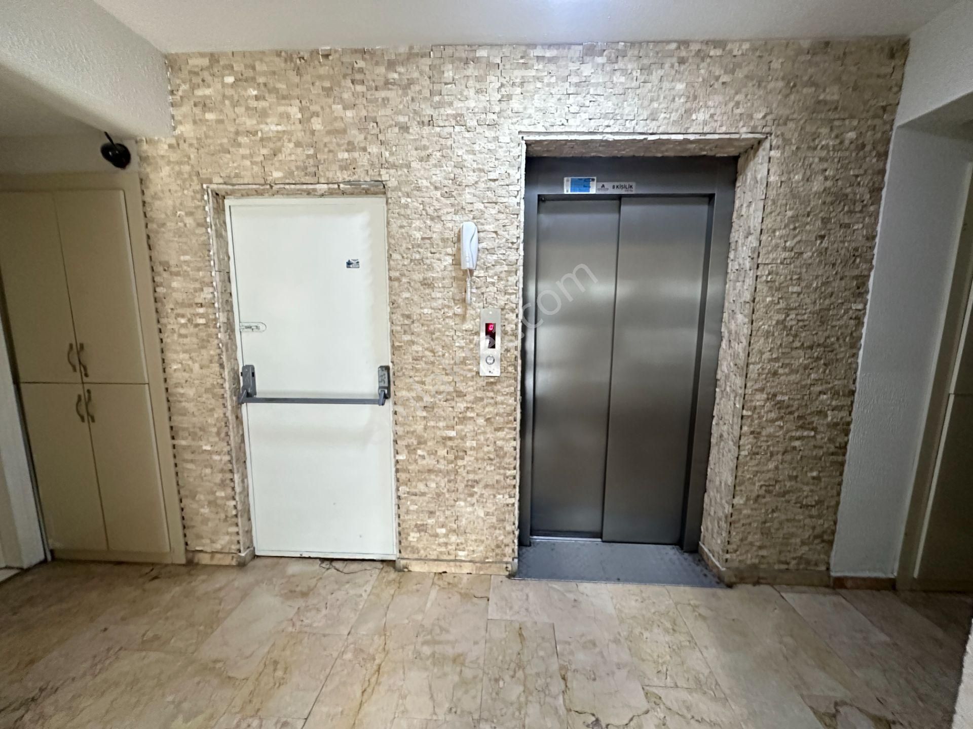 Cumhuriyet Mah 3+1 130m2 8.kat Ön Cephe Çığlık Sitesin'de Kiralık Daire - Görsel 31