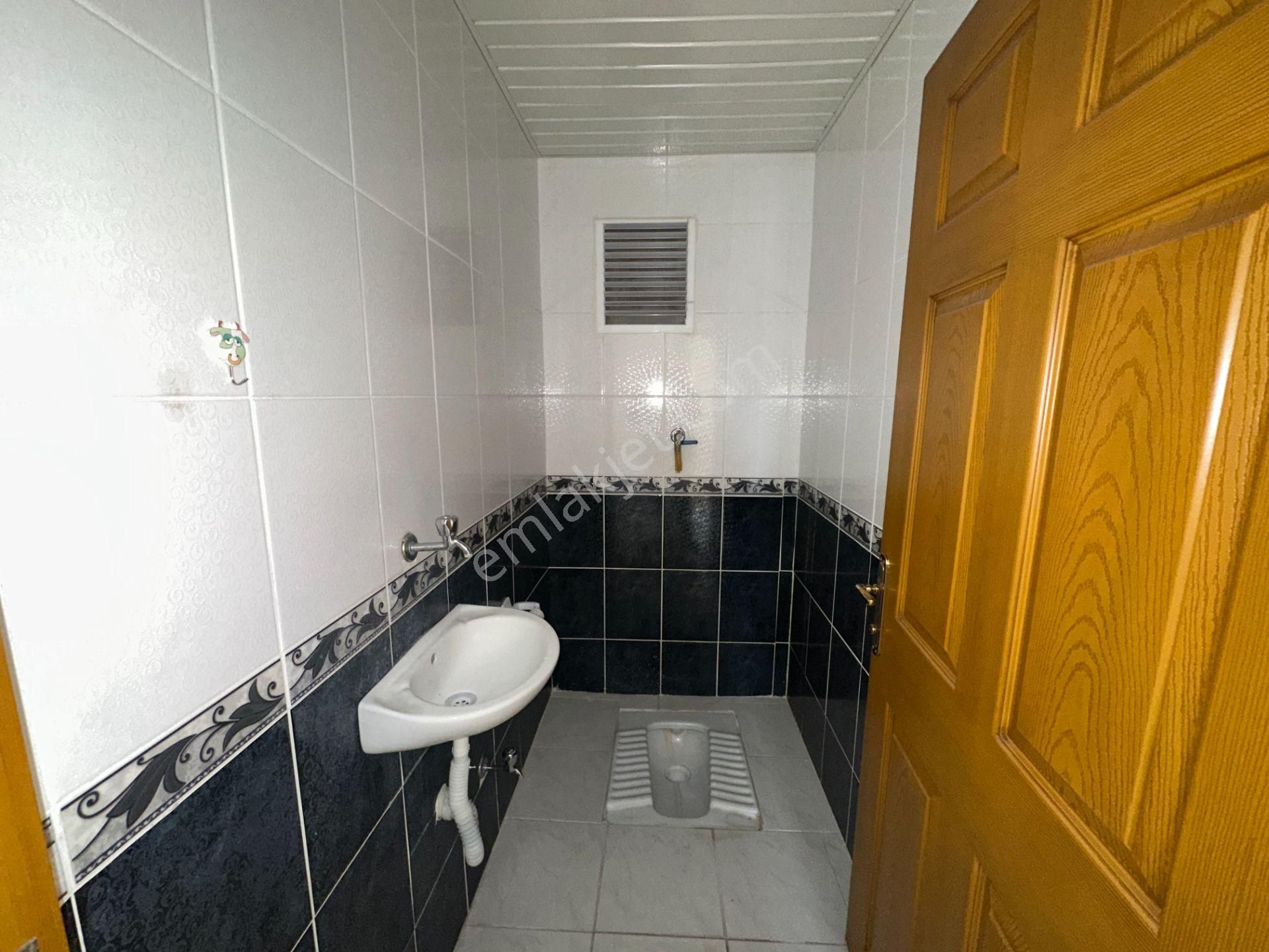 Cumhuriyet Mah 3+1 130m2 8.kat Ön Cephe Çığlık Sitesin'de Kiralık Daire - Görsel 29