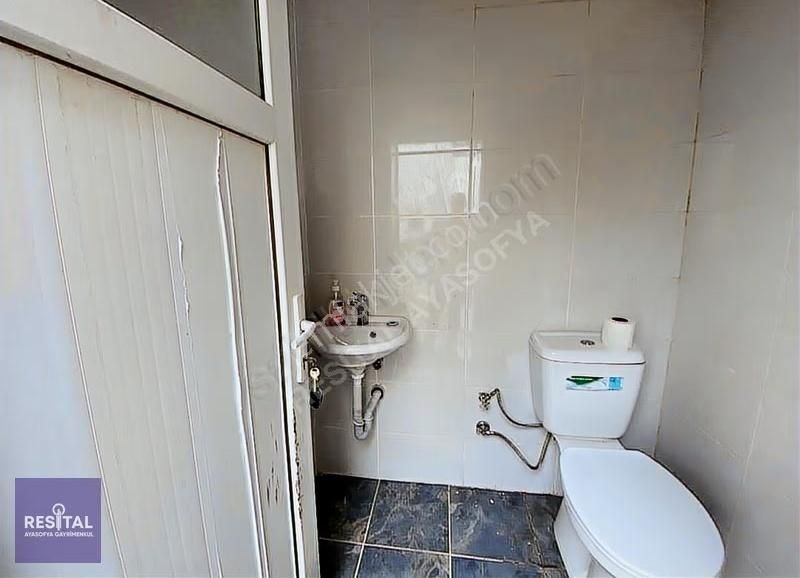 Demirci Mahallesi Okullar Bölgesinde Satılık Dükkan - Görsel 11