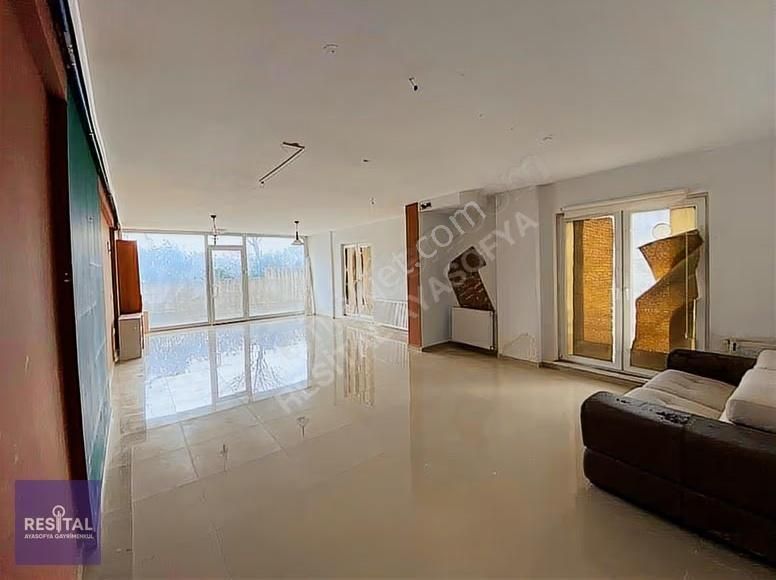 Demirci Mahallesi Okullar Bölgesinde Satılık Dükkan - Görsel 7