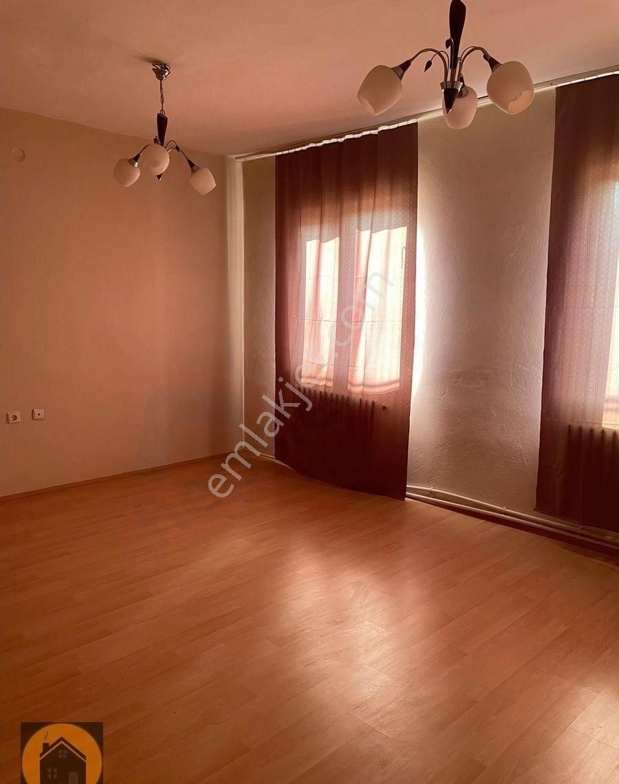 Adnan Menderes Mh.de Kiralık Daire - Görsel 8