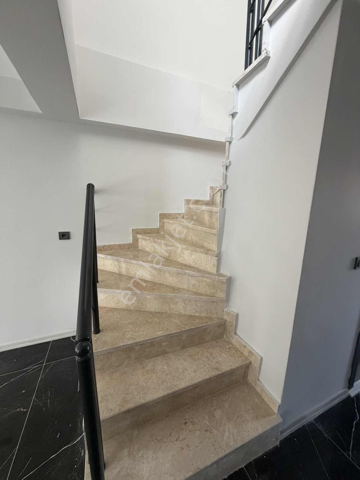 Doğan Aslan'dan Satılık 2+1 Dublex Daire - Görsel 2