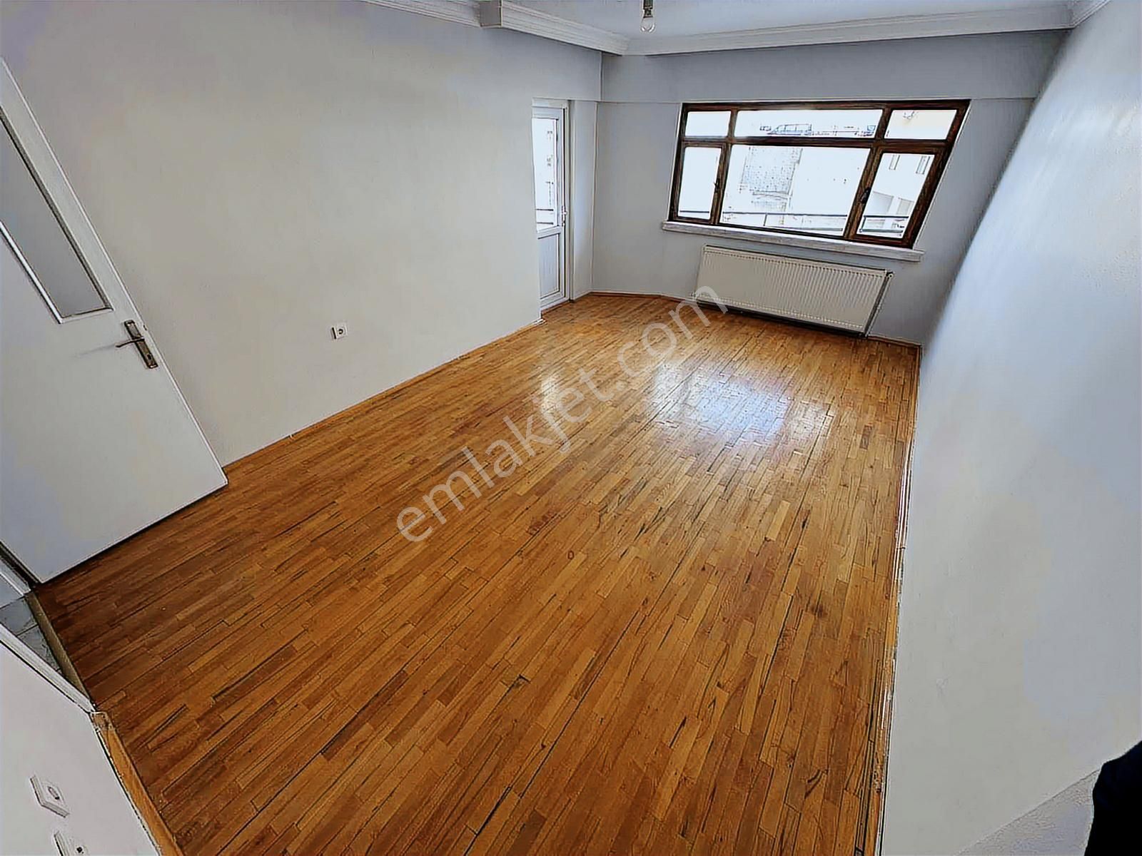 Kılıçsoy'dan Cadde Üzeri Kayalar Parkı Yakını 3 Balkonlu 3+1 - Görsel 6