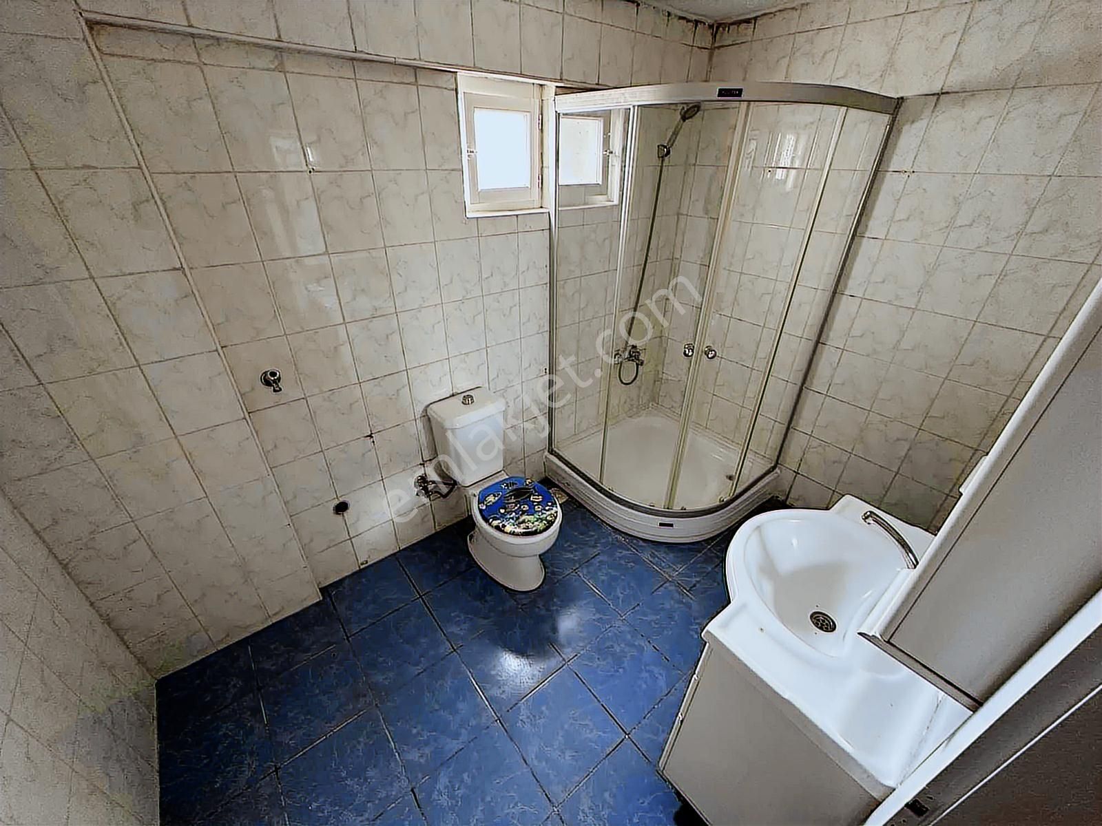 Kılıçsoy'dan Cadde Üzeri Kayalar Parkı Yakını 3 Balkonlu 3+1 - Görsel 10