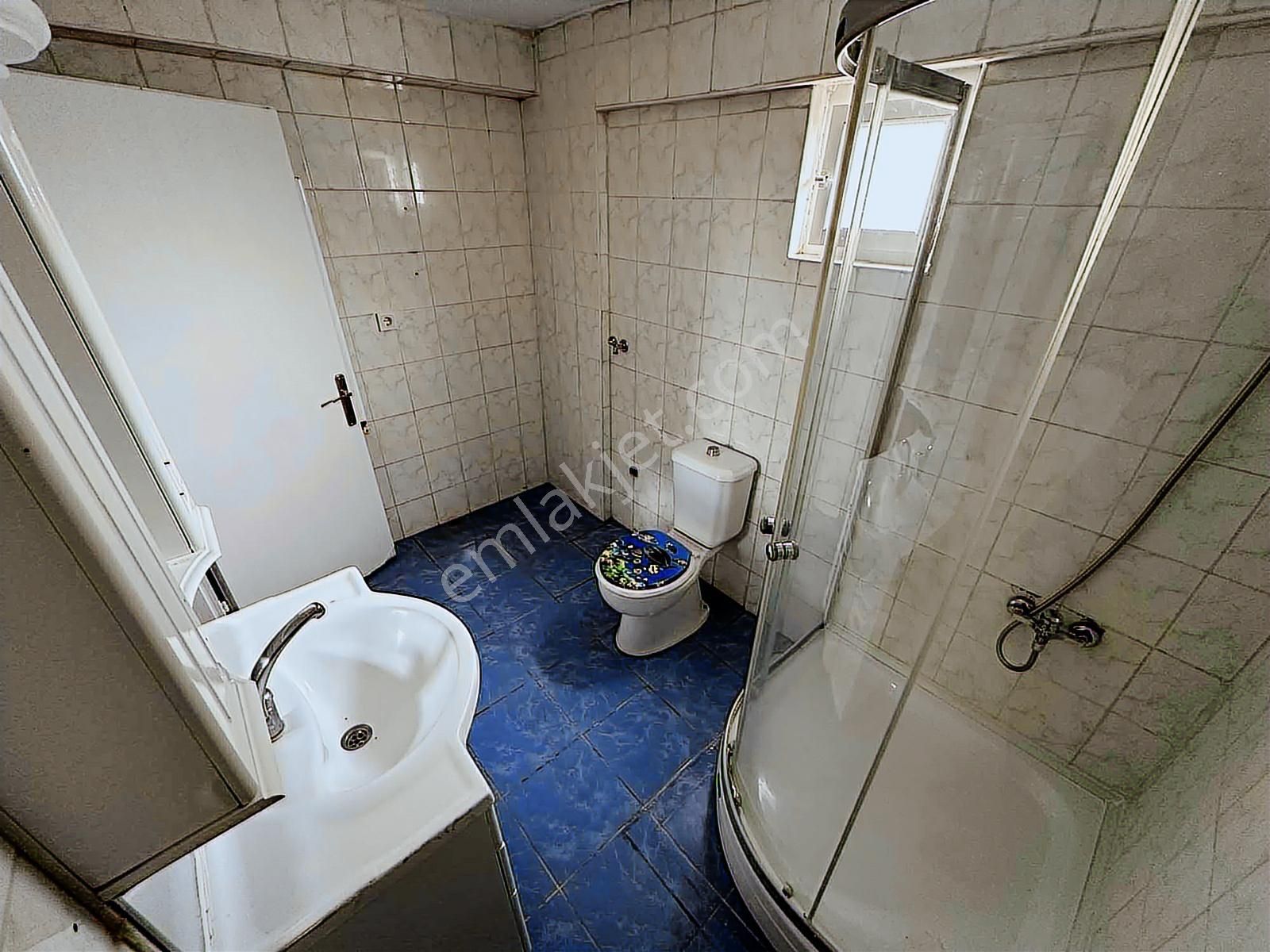 Kılıçsoy'dan Cadde Üzeri Kayalar Parkı Yakını 3 Balkonlu 3+1 - Görsel 30