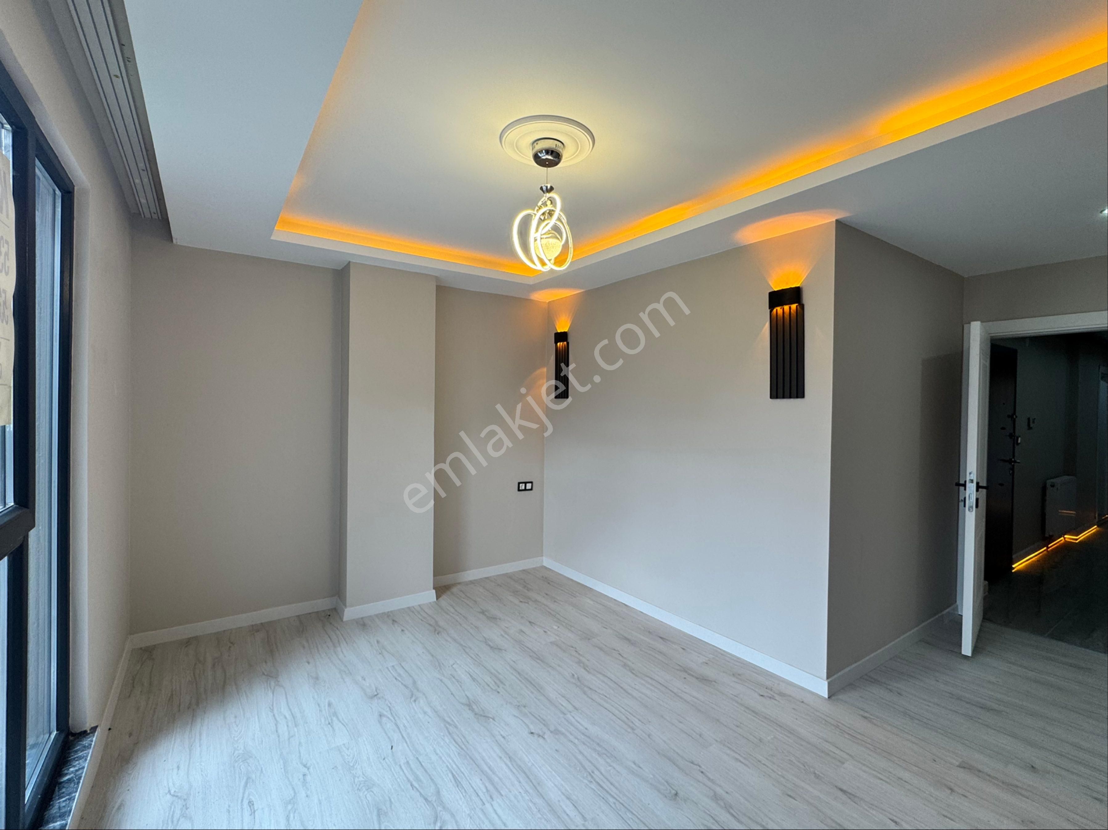 Remax Land'dan Cengiz Topel Caddesinde Kıralık 1+1 Sıfır Daire - Görsel 15