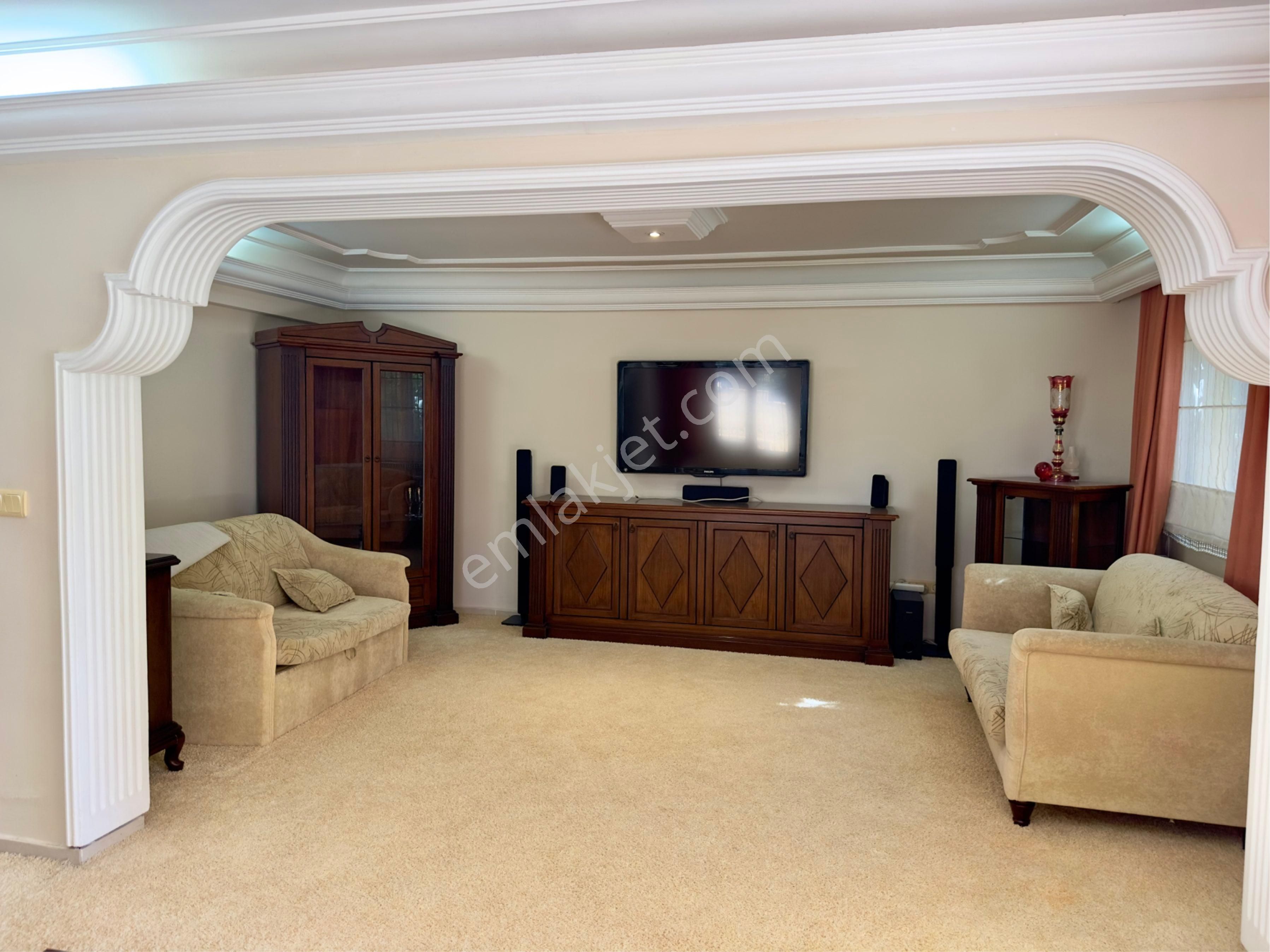 Kuşadası Marinada Satılık 5+2 Villa - Görsel 27