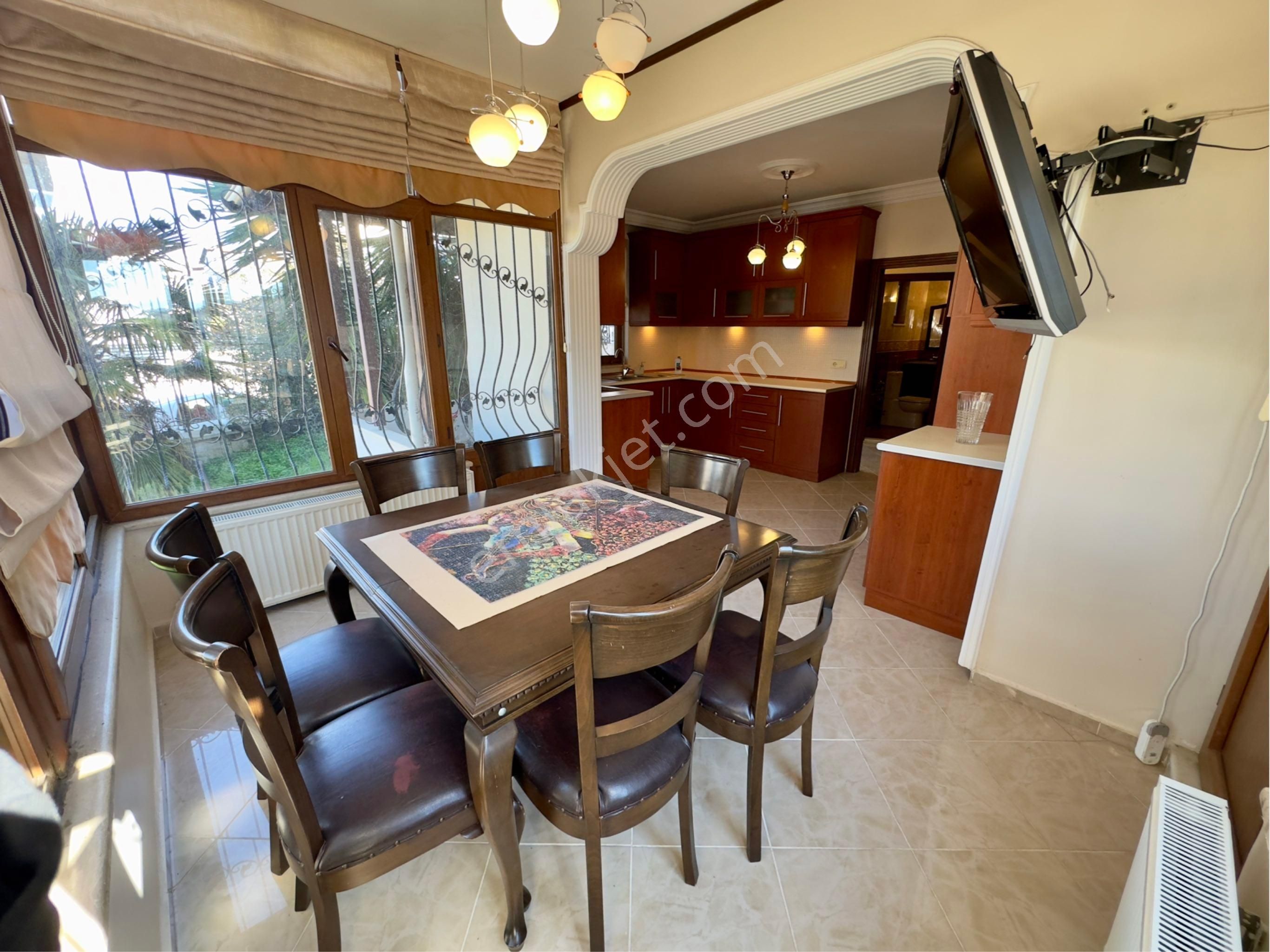 Kuşadası Marinada Satılık 5+2 Villa - Görsel 10