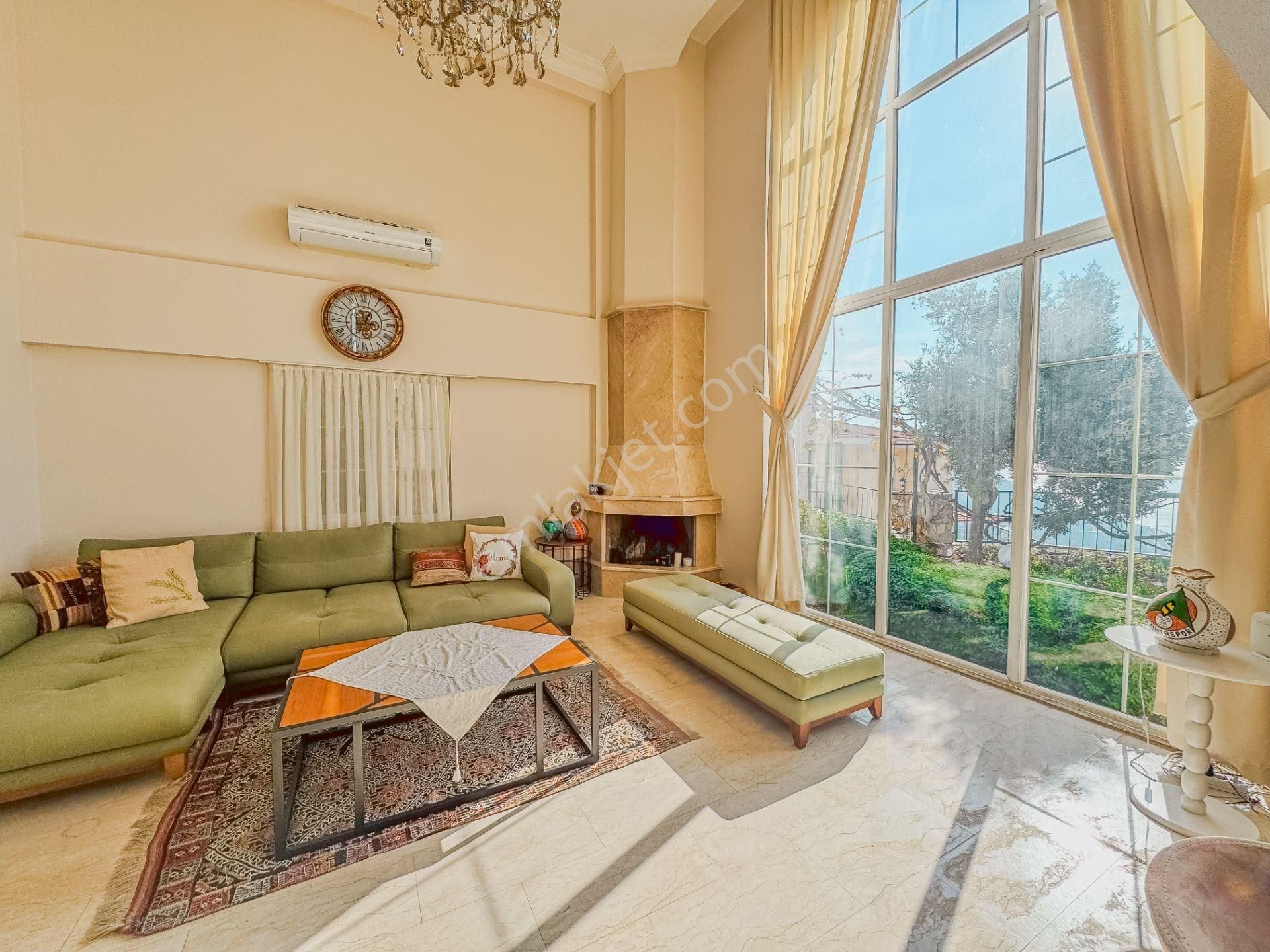 Alanya Tepe’de Muhteşem Manzaralı Havuzlu 4+1 Lüks Villa - Görsel 10