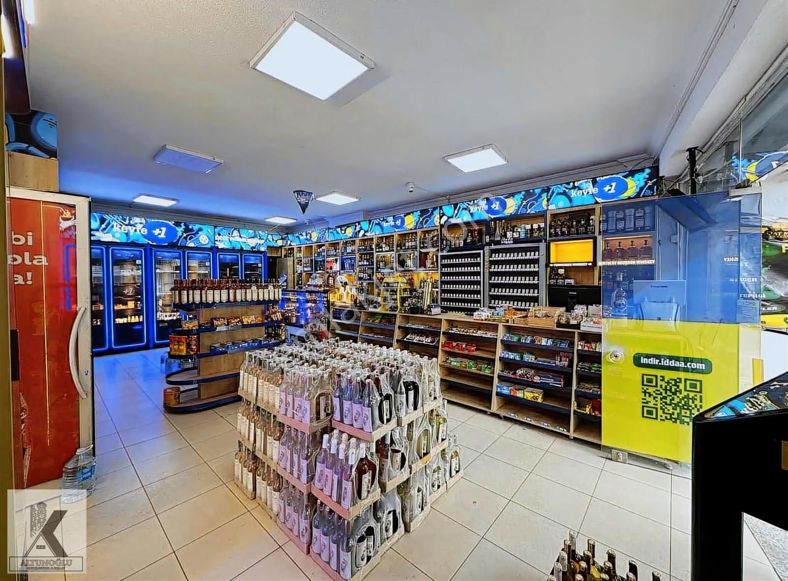Denizköşkler Mah Cadde Üzerinde Metrobüs Yanı 200m2 Depolu Dükkn - Görsel 26