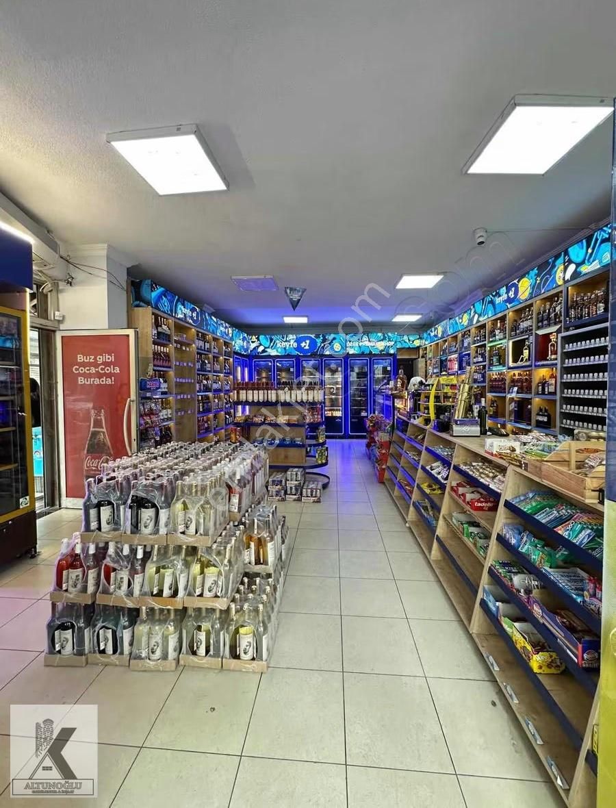 Denizköşkler Mah Cadde Üzerinde Metrobüs Yanı 200m2 Depolu Dükkn - Görsel 23