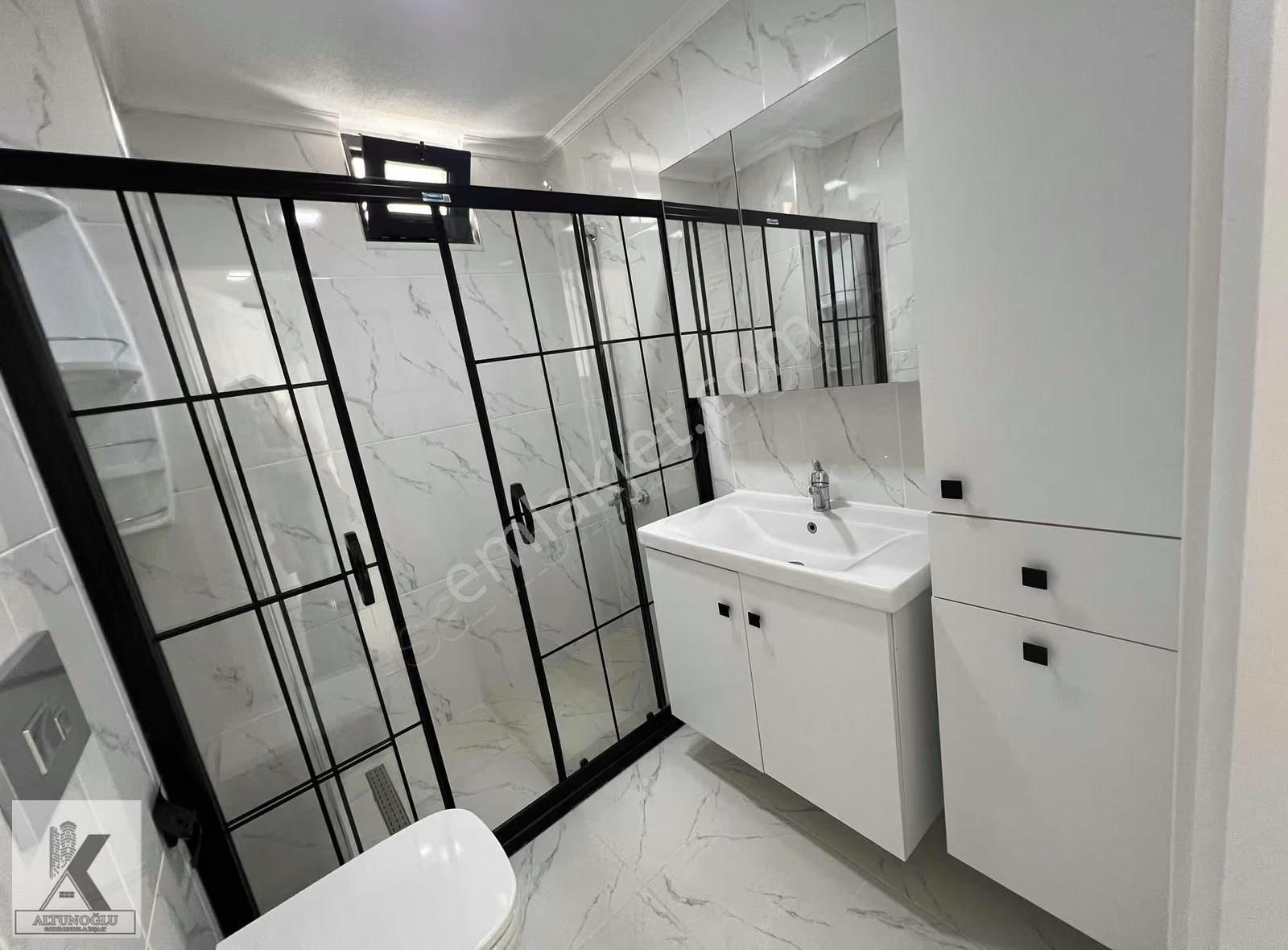 Villa Tipi Cihangir Metrobüs Yanı Köşe Başı Sıfır Asansörlü 2+1 - Görsel 11