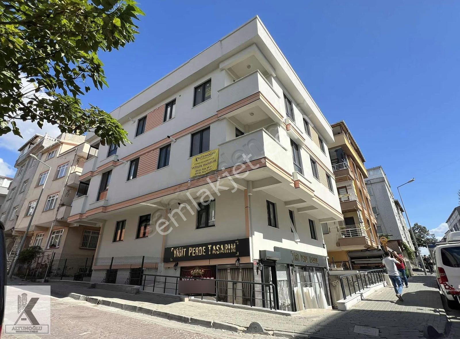 Villa Tipi Cihangir Metrobüs Yanı Köşe Başı Sıfır Asansörlü 2+1