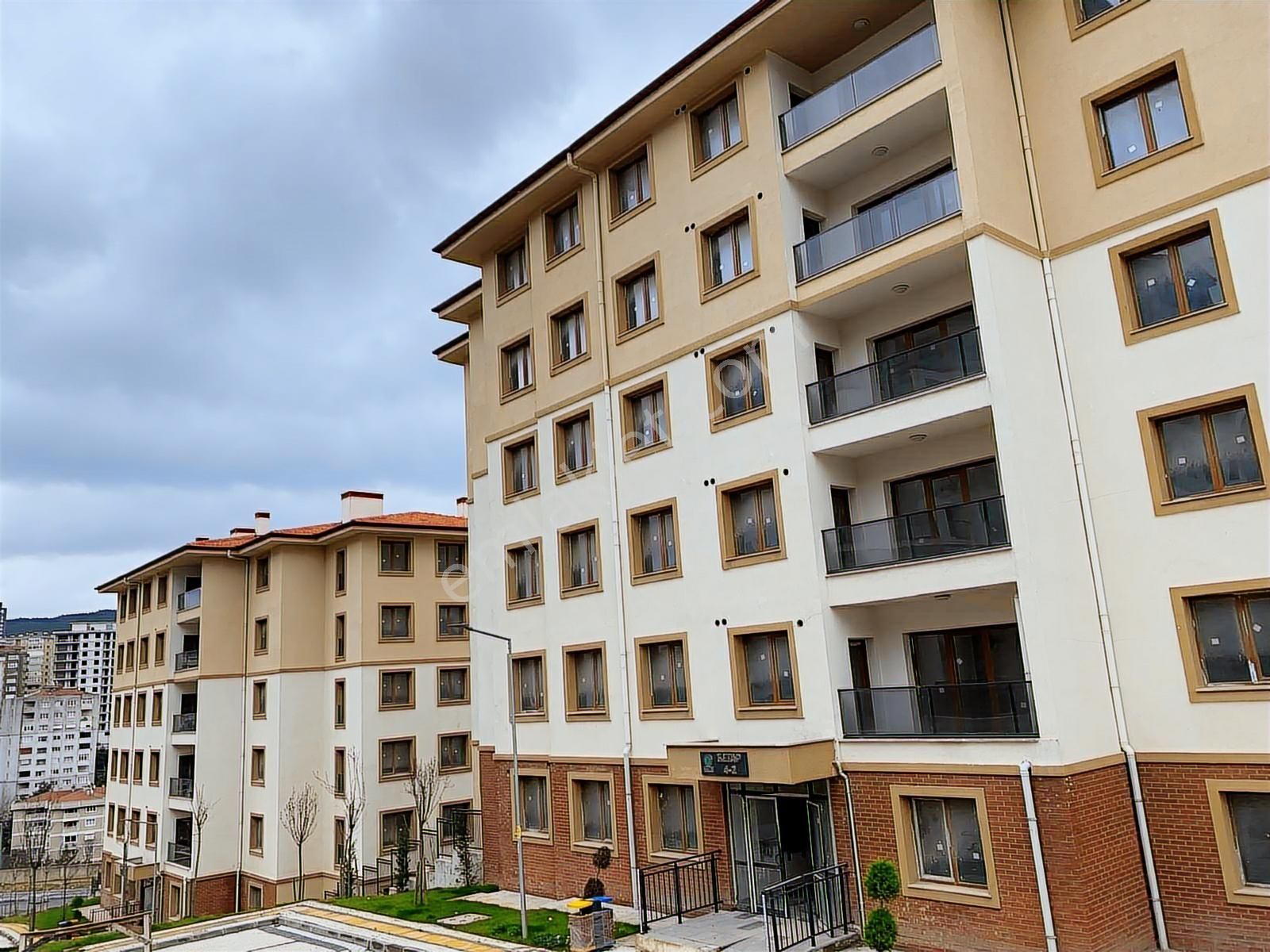 Maltepe Tokide 3+1 Kiralık Daire - Görsel 4