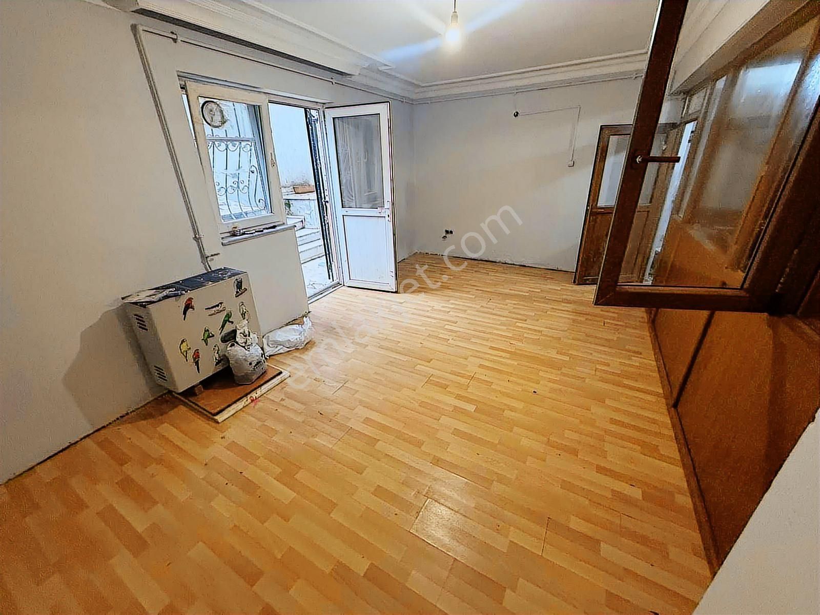 F-l Emlaktan Bulgurlu Çağrı Metronamazgah Yakını 1+1 D.gazsobalı