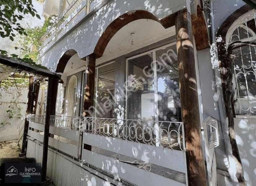 İnfo Satılık Müstakil Ev Ve Arsası Merkezde Bahçeli - Görsel 26