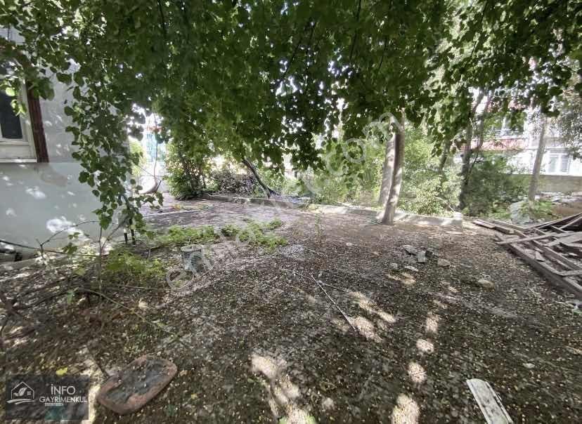İnfo Satılık Müstakil Ev Ve Arsası Merkezde Bahçeli - Görsel 32