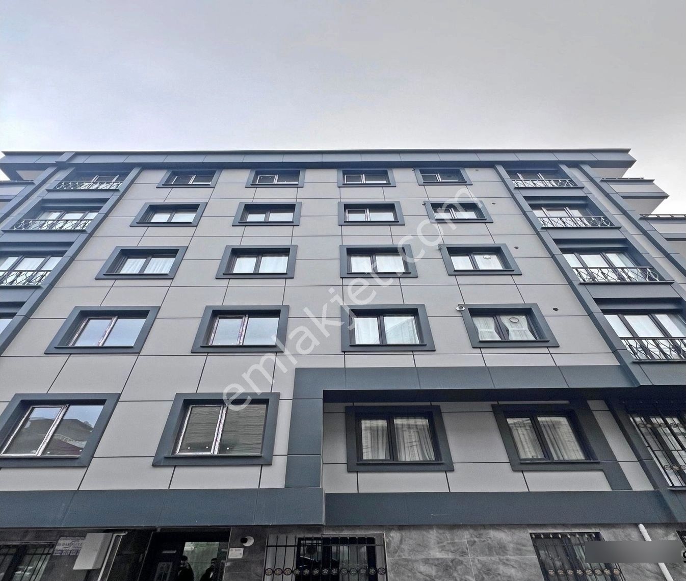 1.20 Faiz Oranı İle İlk Evim Kampanyasına Uygun Beylikdüzünde Satılık 2+1 Daire - Görsel 26