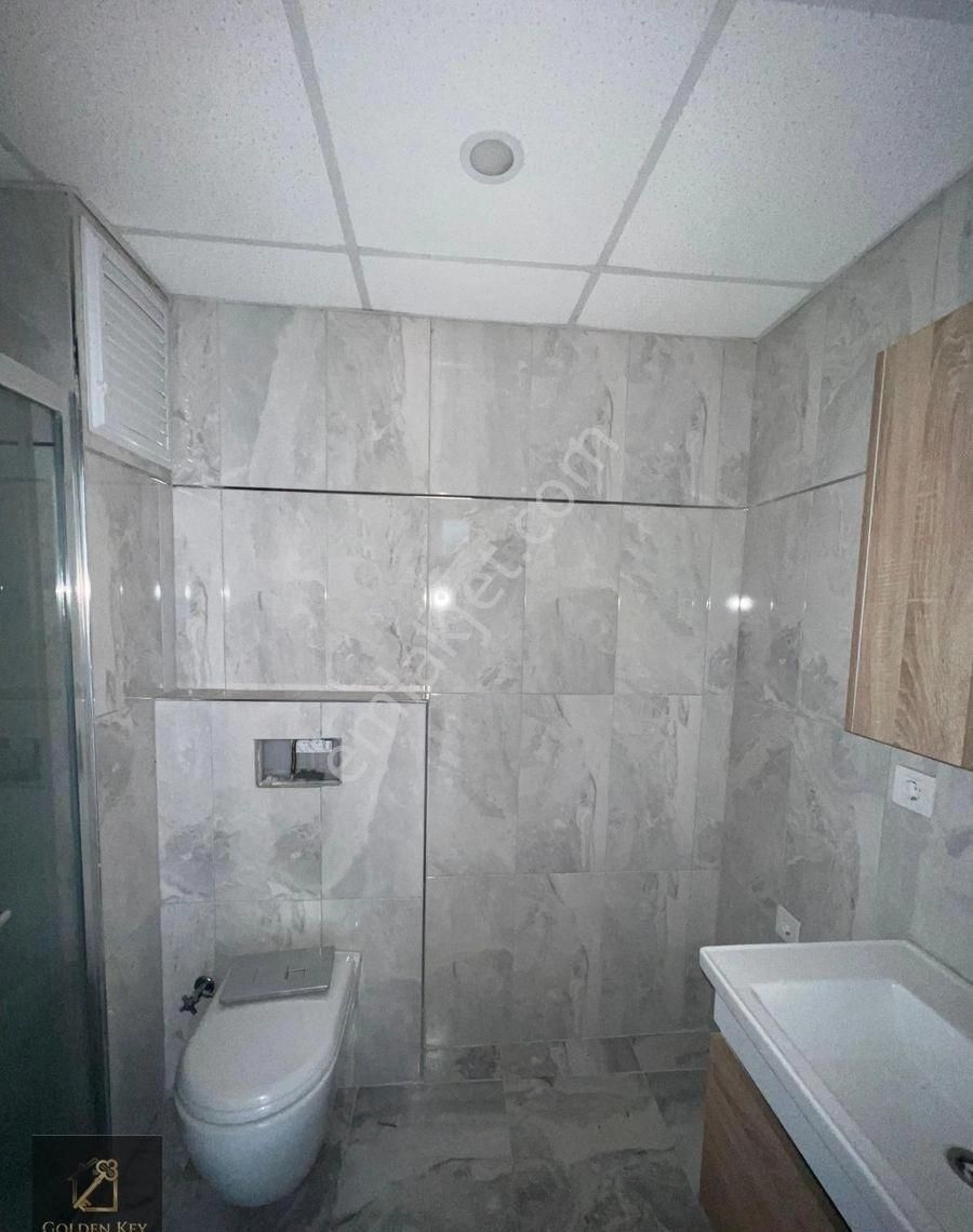 Golden Key Gayrimenkul' Den Cumhuriyet Mahallesin'de Kiralık 2+1" Site İçi Daire - Görsel 8