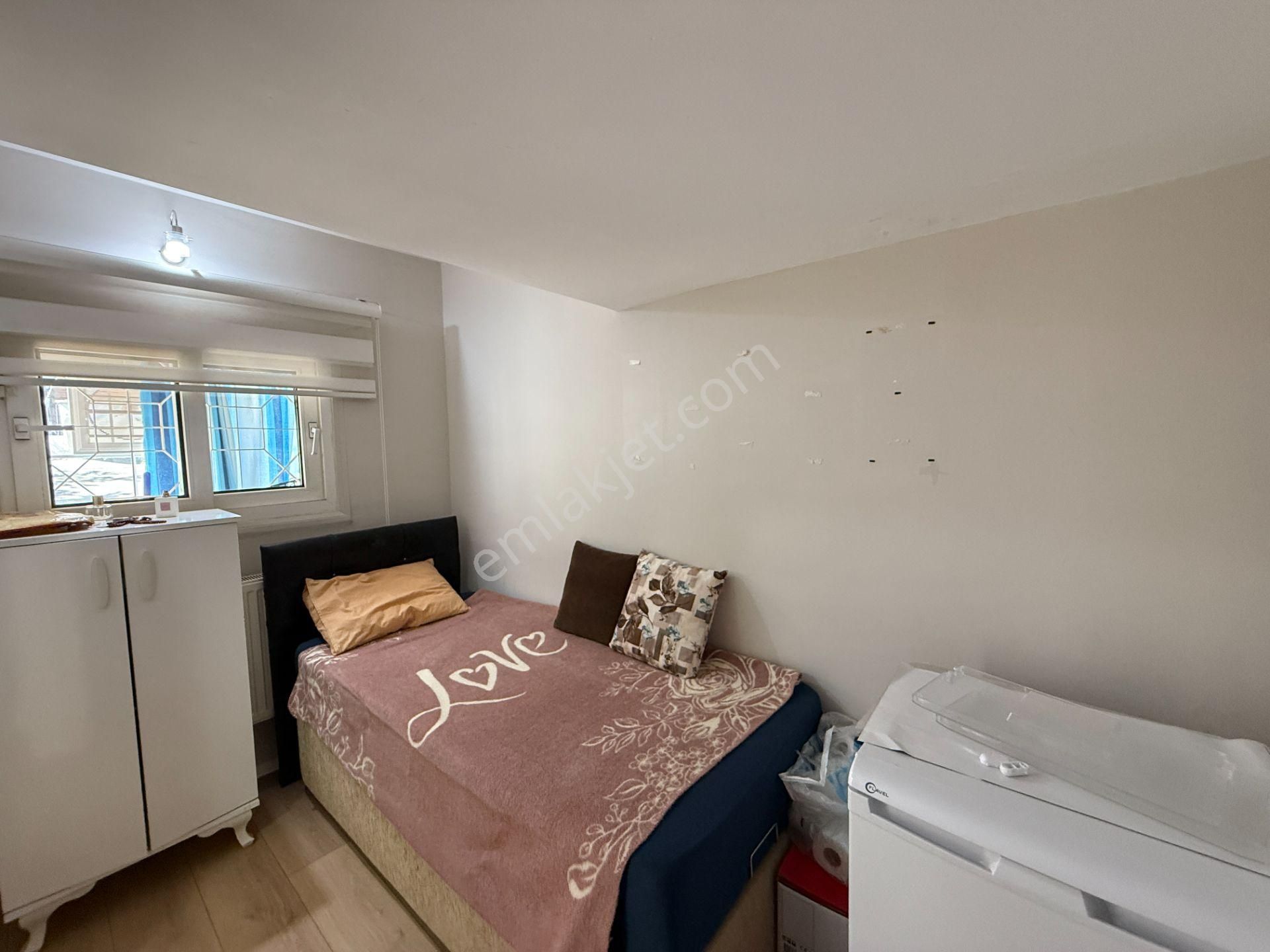 Kuşadası Mavi Yaka Sitesinde Bakımlı Satılık 4+1 Villa - Görsel 20