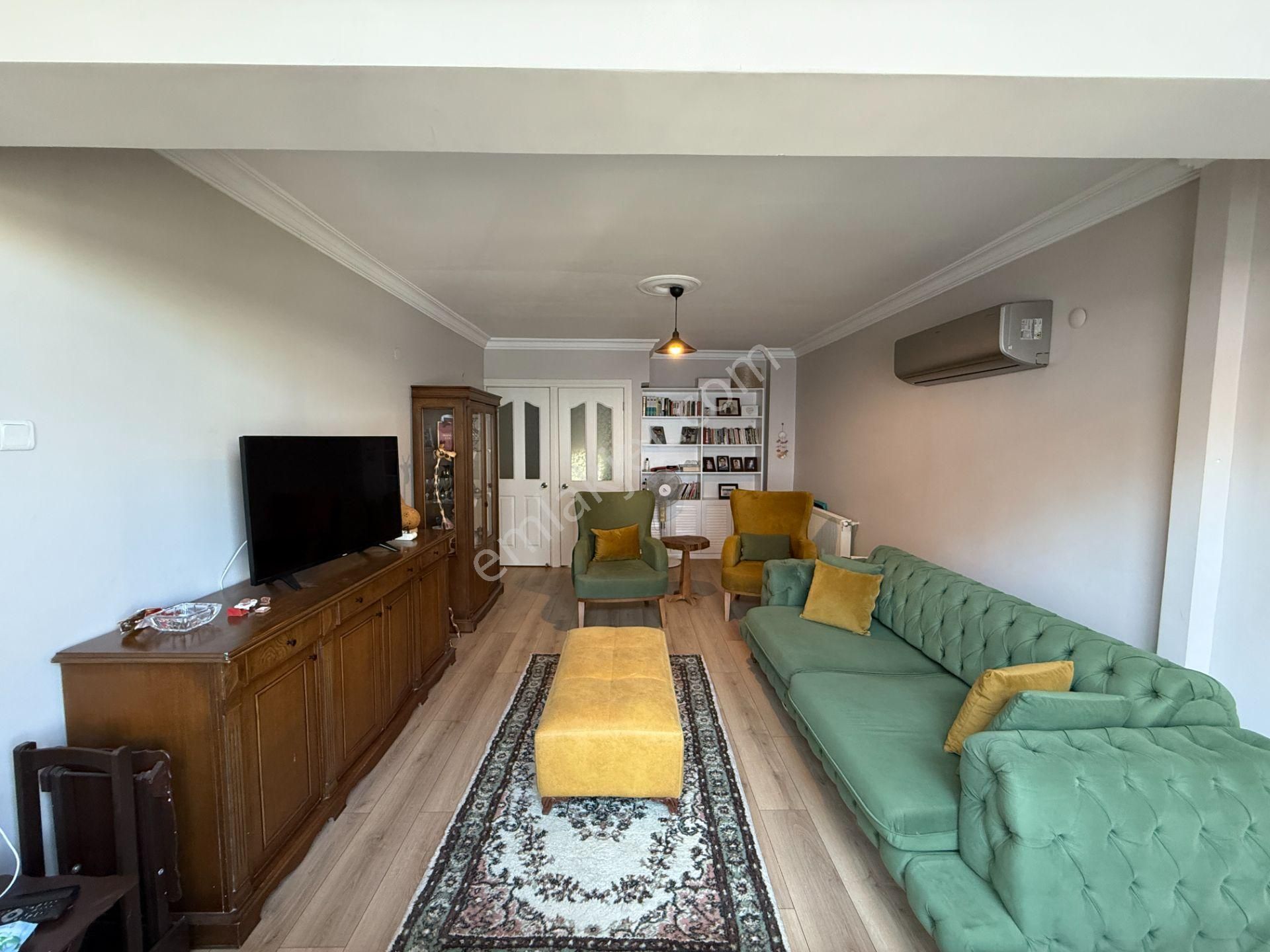 Kuşadası Mavi Yaka Sitesinde Bakımlı Satılık 4+1 Villa - Görsel 26