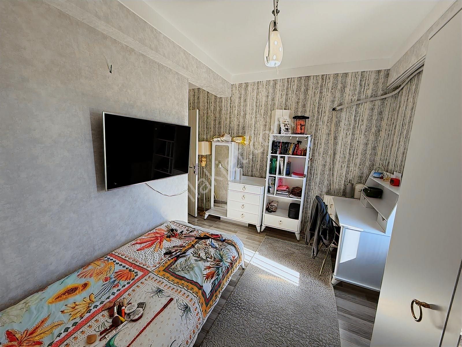 Yaşarsoy Gyodan Ataşehir Prestij Sites Peyzaj Cepheli 4+1 Daire - Görsel 26