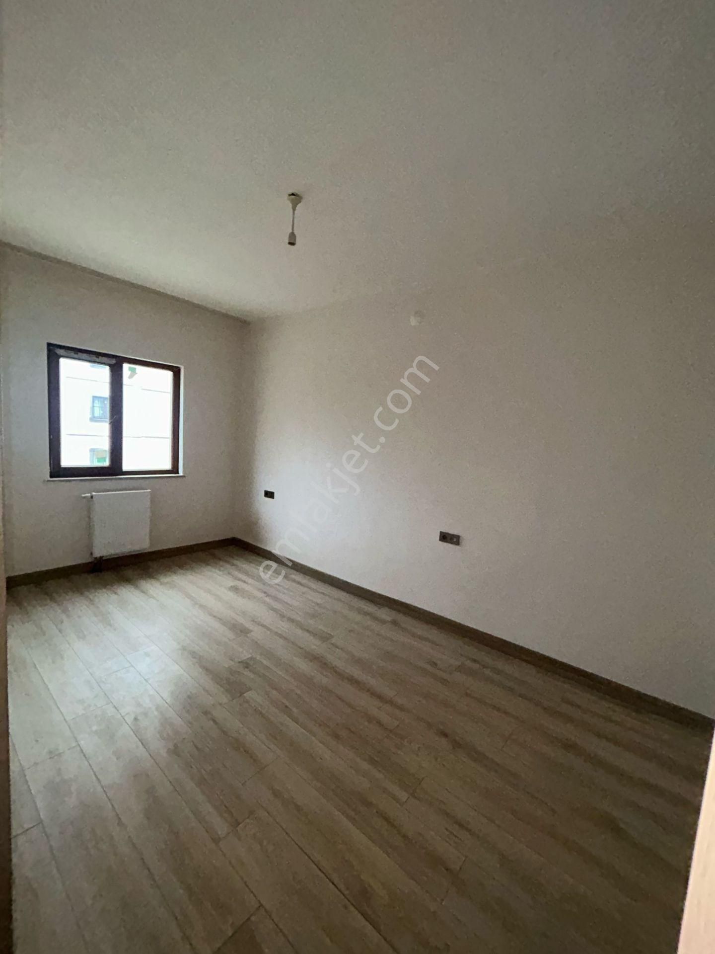 Adana Buruk Göztepe Tokilerinde Geniş 3+1 Doğalgazlı Fırsat Daire Hiç Kullanılmamış 3+1 - Görsel 2