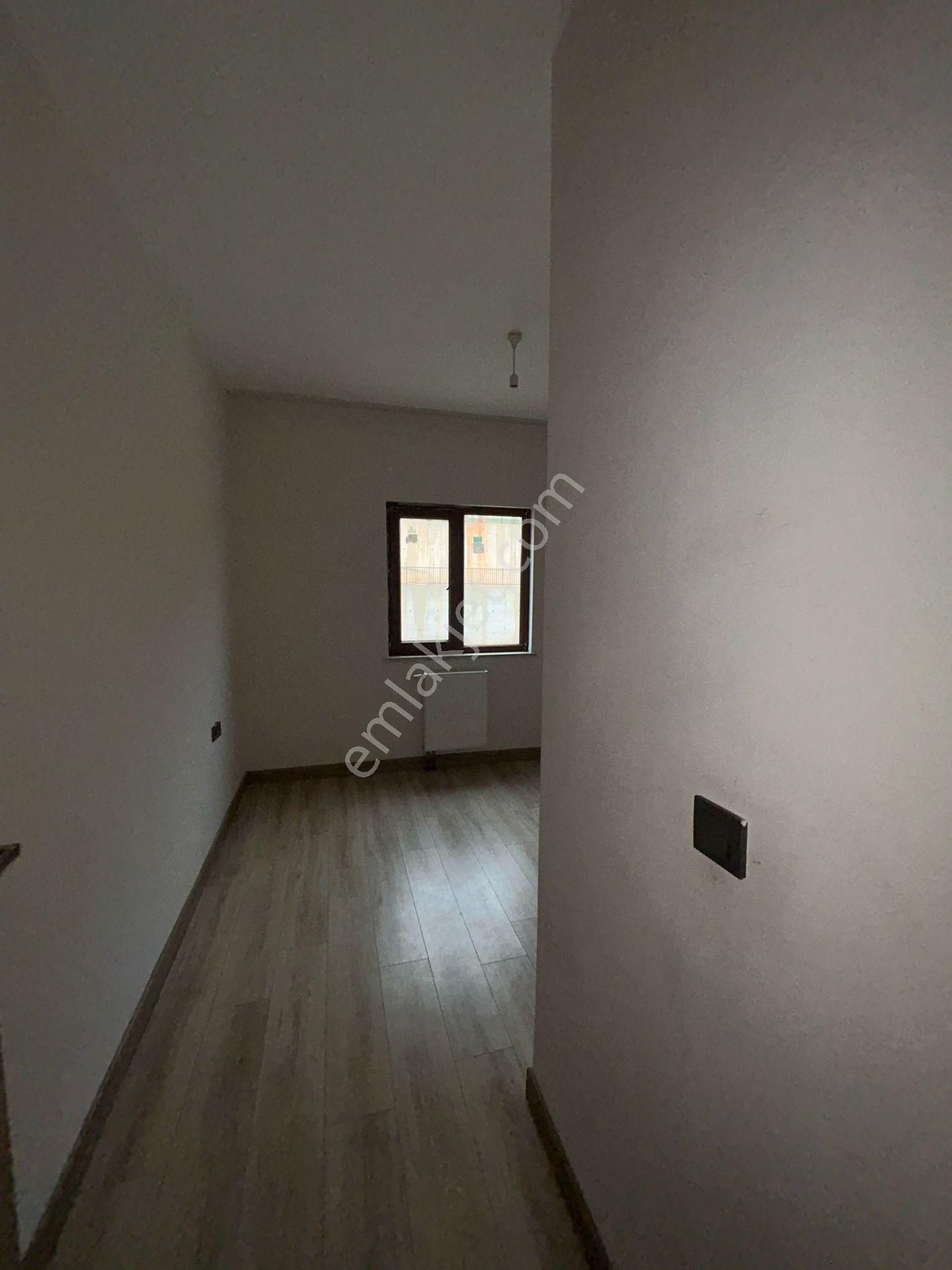 Adana Buruk Göztepe Tokilerinde Geniş 3+1 Doğalgazlı Fırsat Daire Hiç Kullanılmamış 3+1 - Görsel 4