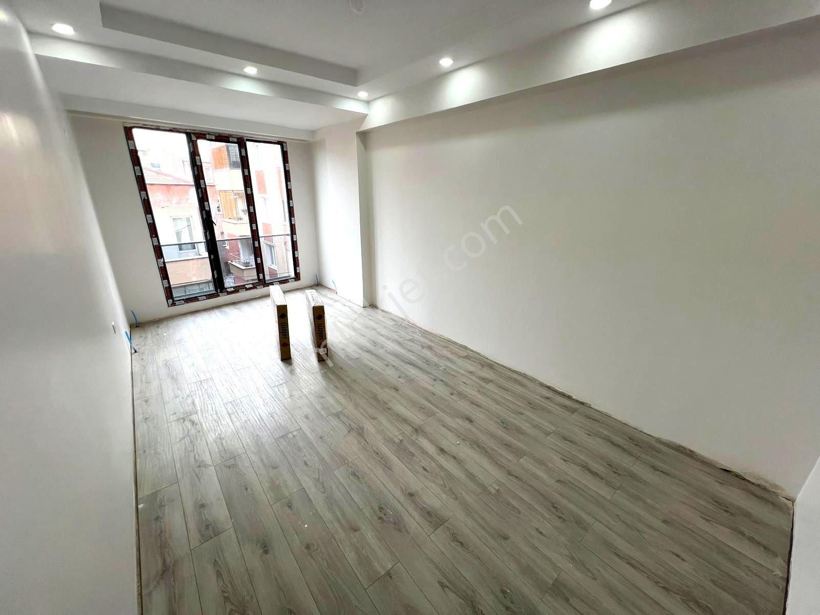 İmren Gayrimenkulden Satılık 2+1 85 M2 2.kat Kapalı Otoparklı Yeni Bina