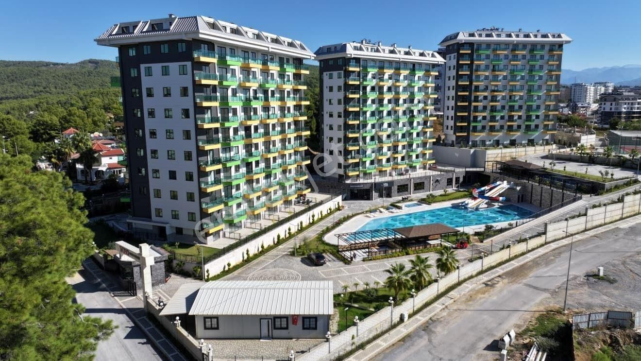 Alanya Avsallar’da Deniz & Doğa Manzaralı 2+1 Daire