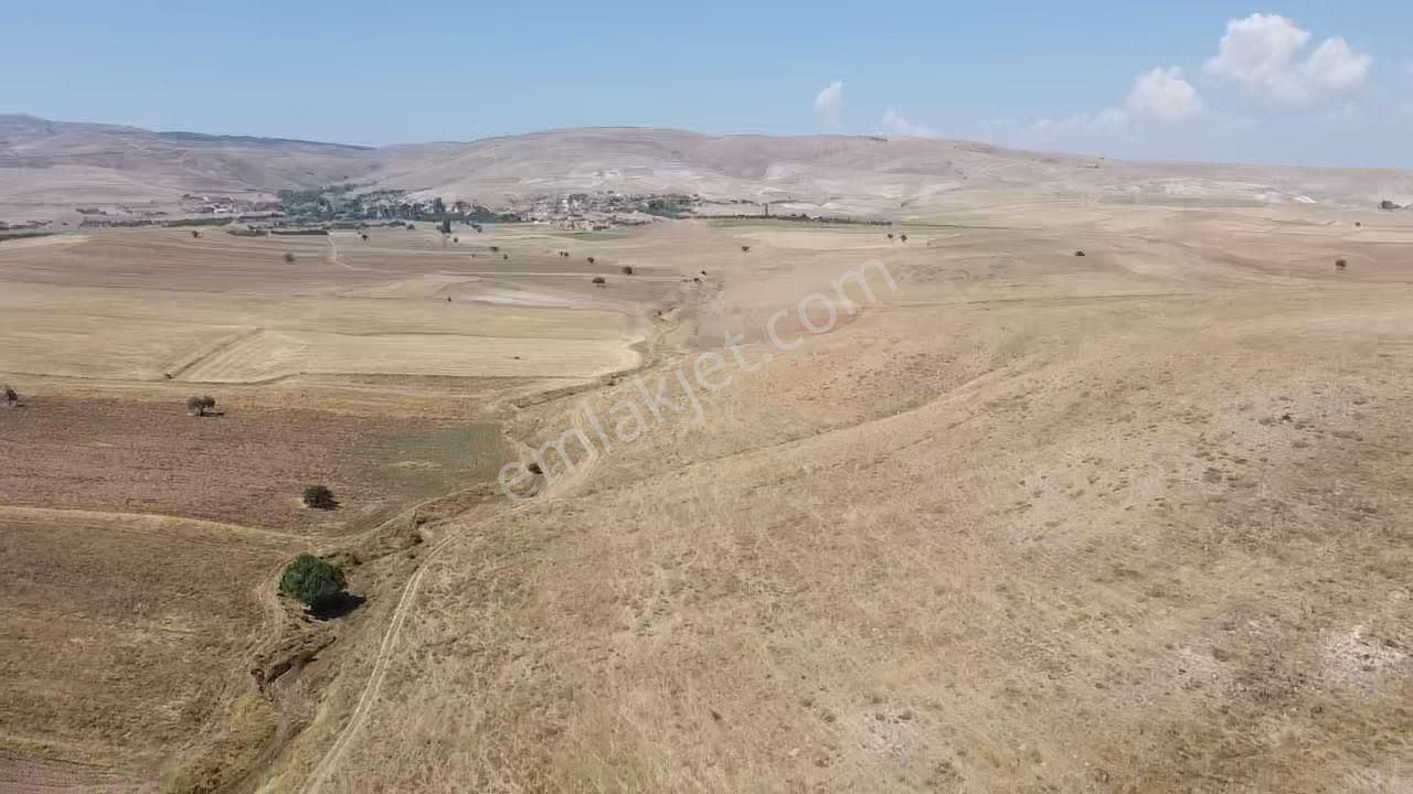 Afyonkarahisar Merkez Kızıldağ Mah. 9200 M2 Tarla 290 Bin Tl - Görsel 21