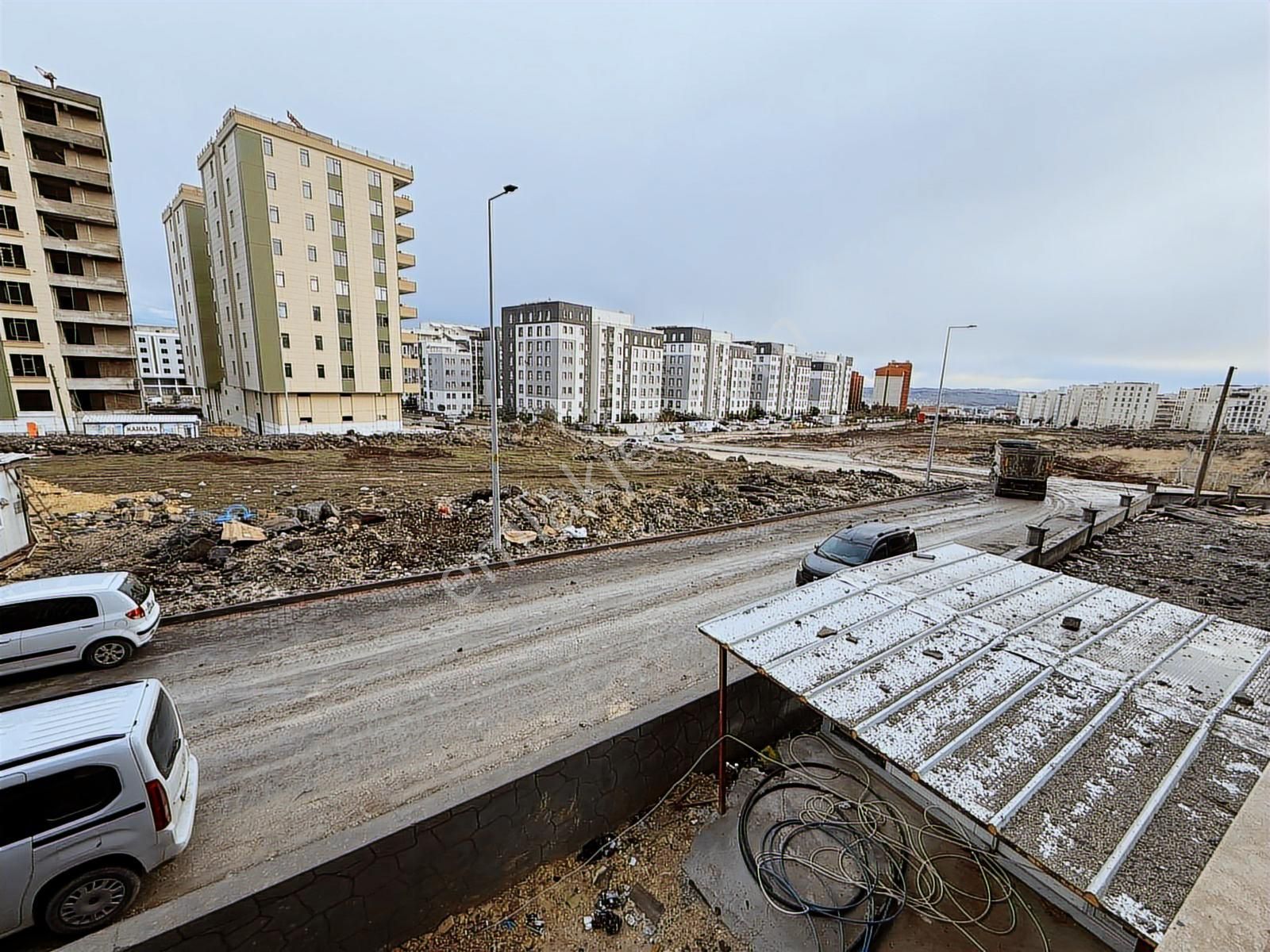 Yaşarsoy Gyo K.köprü Seyrantepe 2 Bloklu 3+1 Full Lüks Daireler - Görsel 31