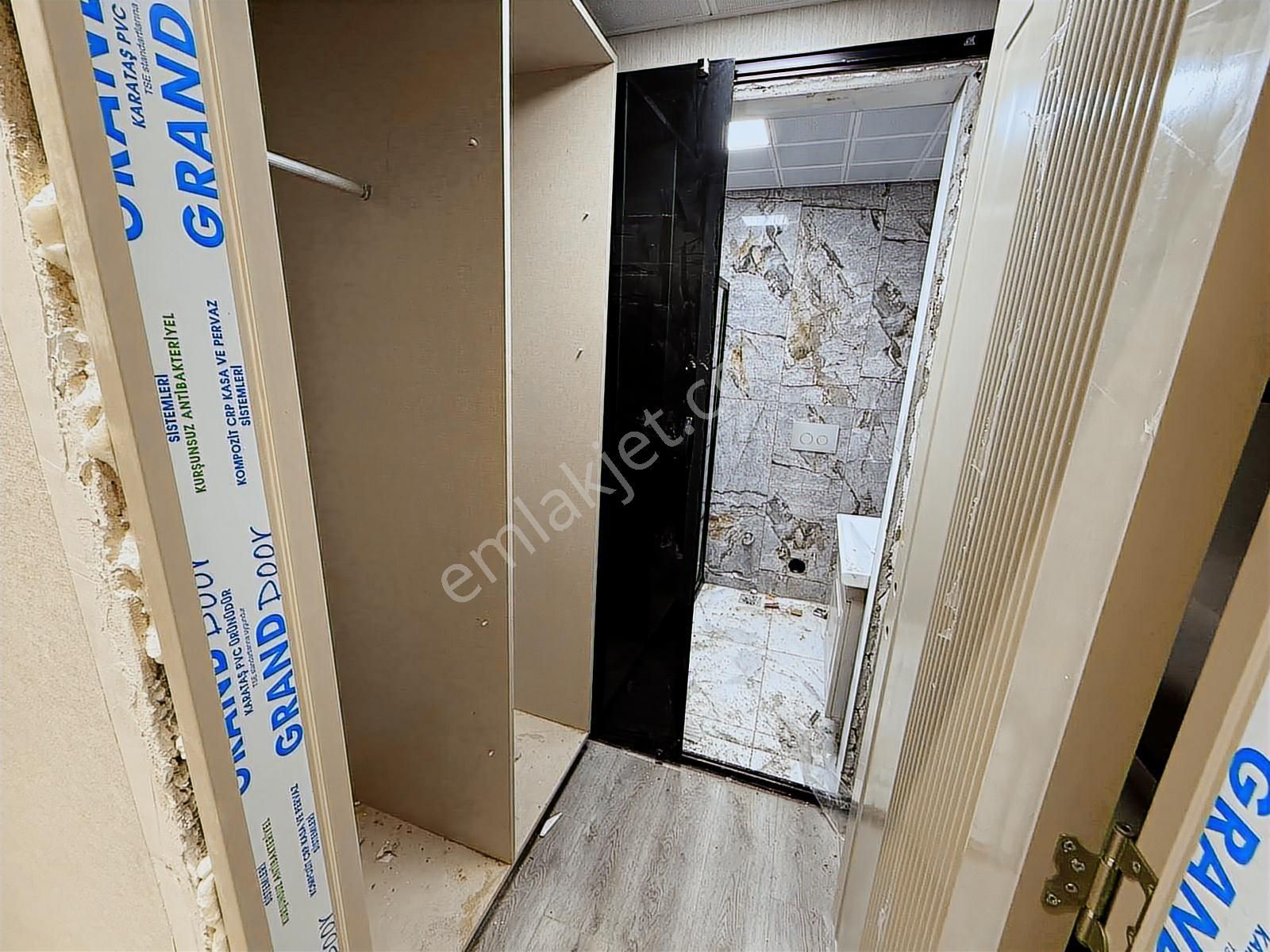 Yaşarsoy Gyo K.köprü Seyrantepe 2 Bloklu 3+1 Full Lüks Daireler - Görsel 32