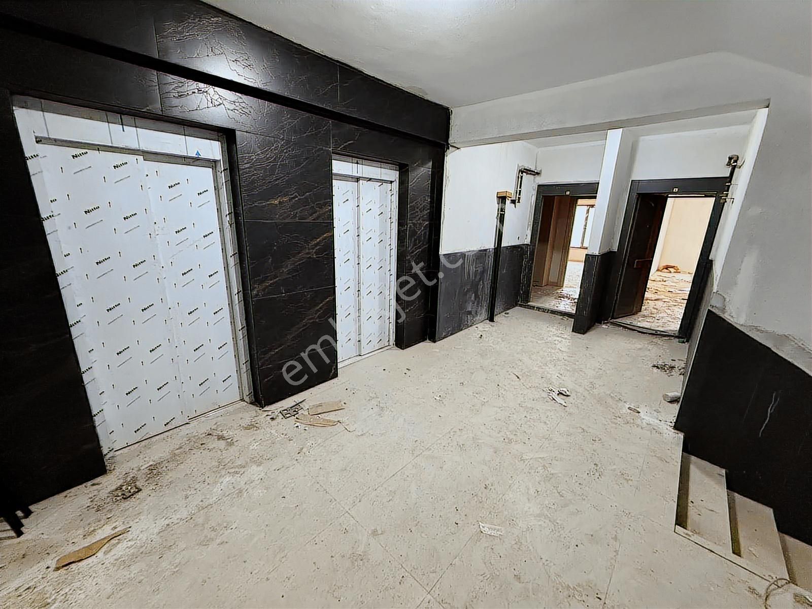 Yaşarsoy Gyo K.köprü Seyrantepe 2 Bloklu 3+1 Full Lüks Daireler - Görsel 26