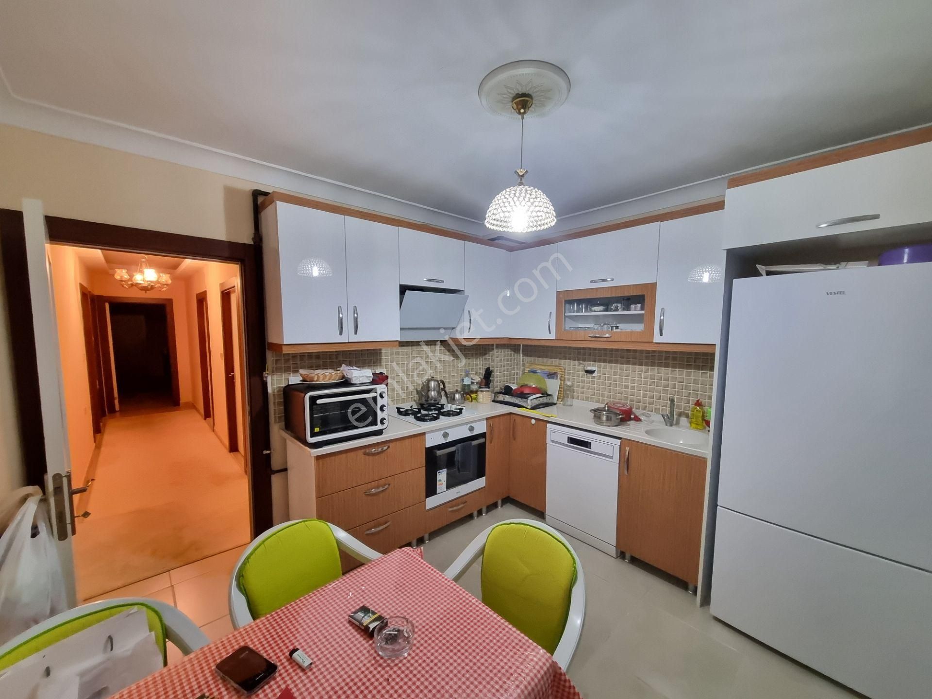 Çiğdemtepe'de - Önü Açık, 4+1 - Ara Kat - 2 Cam Balkonlu - Geniş - Görsel 9