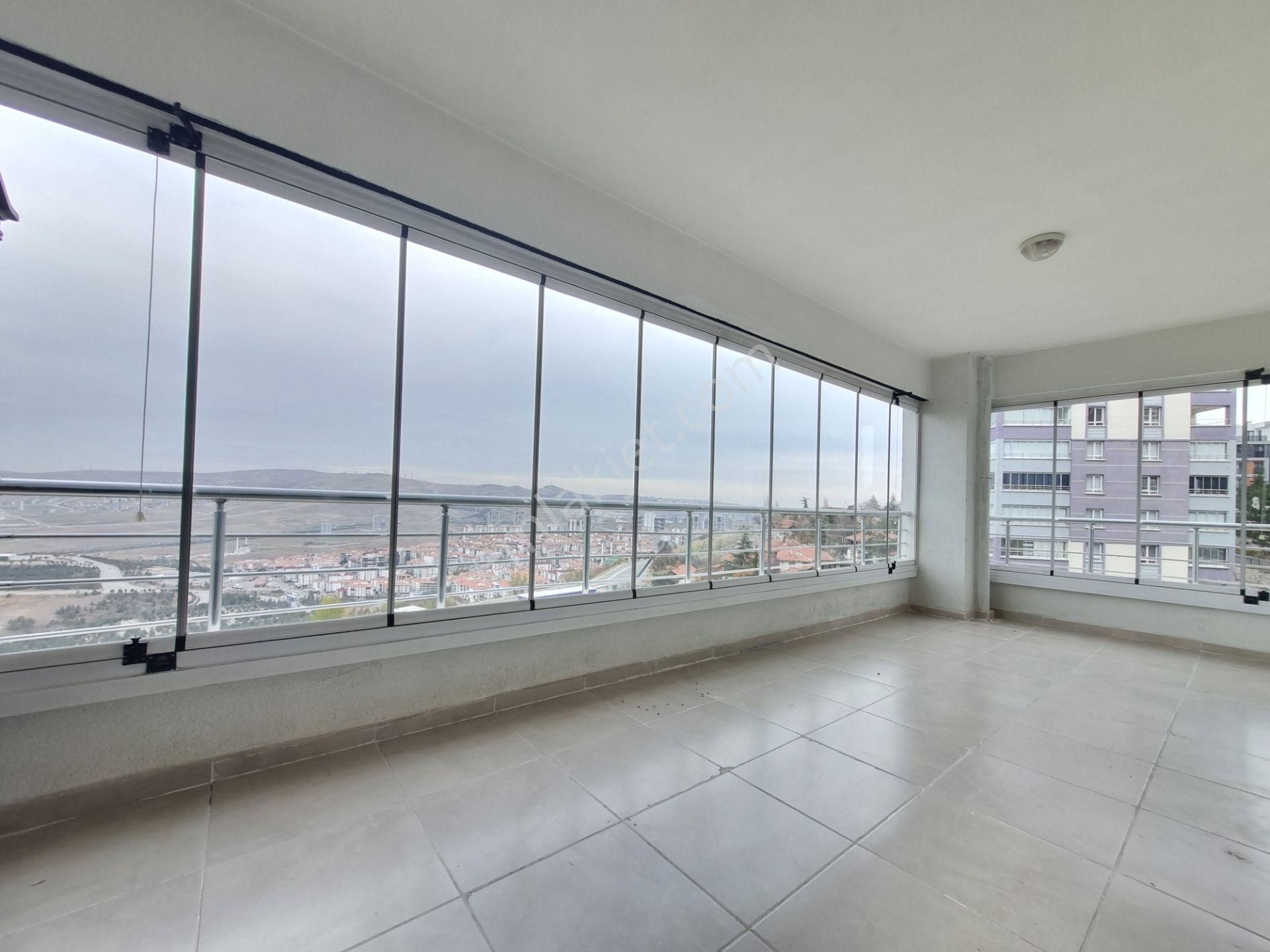 Çiğdemtepe'de - Önü Açık, 4+1 - Ara Kat - 2 Cam Balkonlu - Geniş