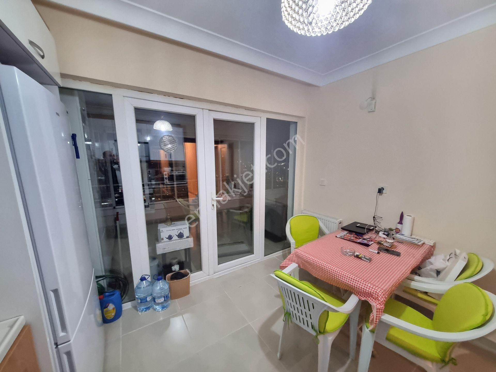 Çiğdemtepe'de - Önü Açık, 4+1 - Ara Kat - 2 Cam Balkonlu - Geniş - Görsel 12