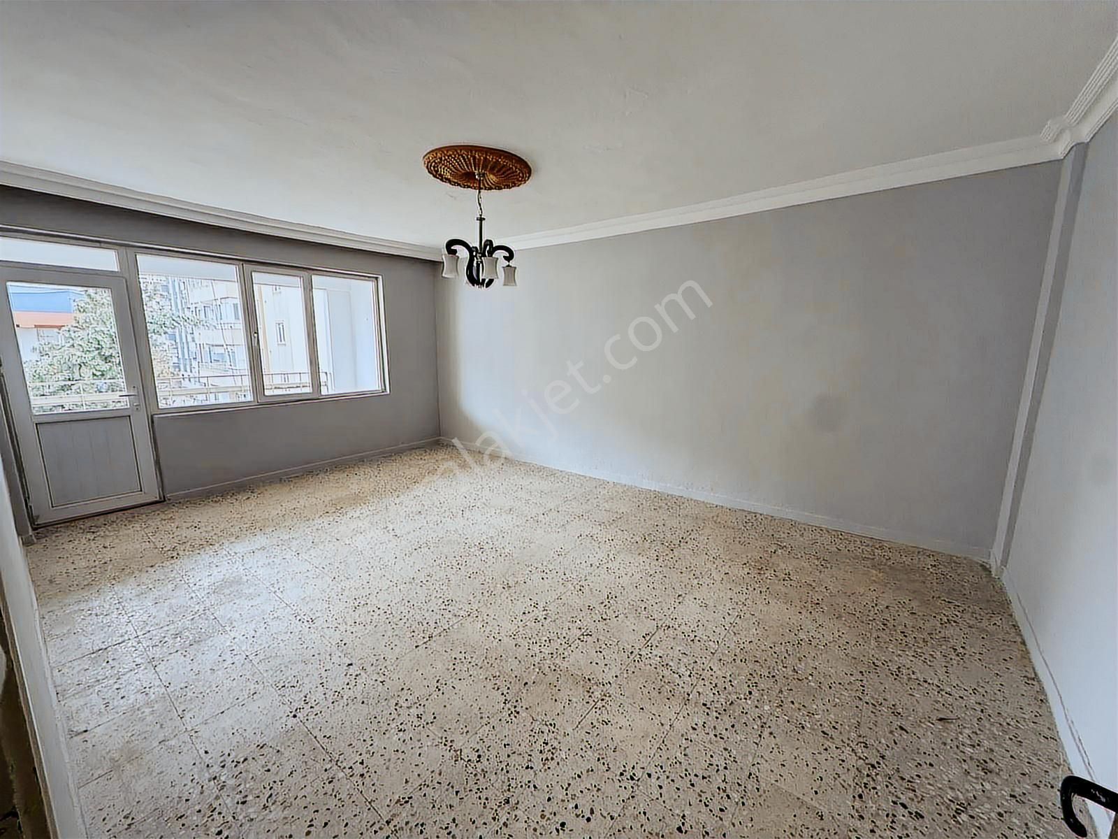 Yaşarsoy Gyodan K.köprü Belediye Yanı Sefa Koop. 3+1 Uygun Daire - Görsel 2